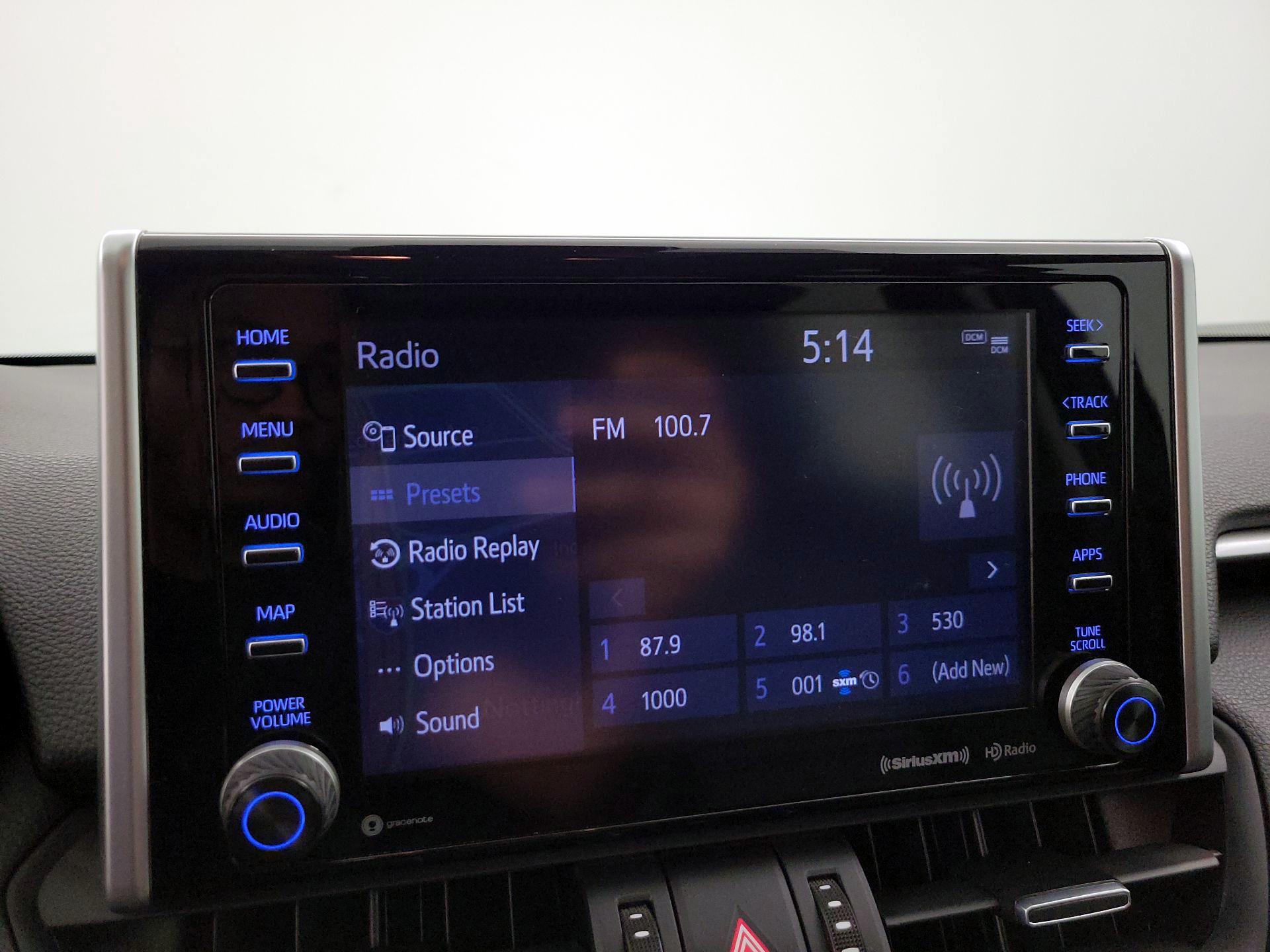 Thumbnail: 2019 Toyota RAV4 - 16