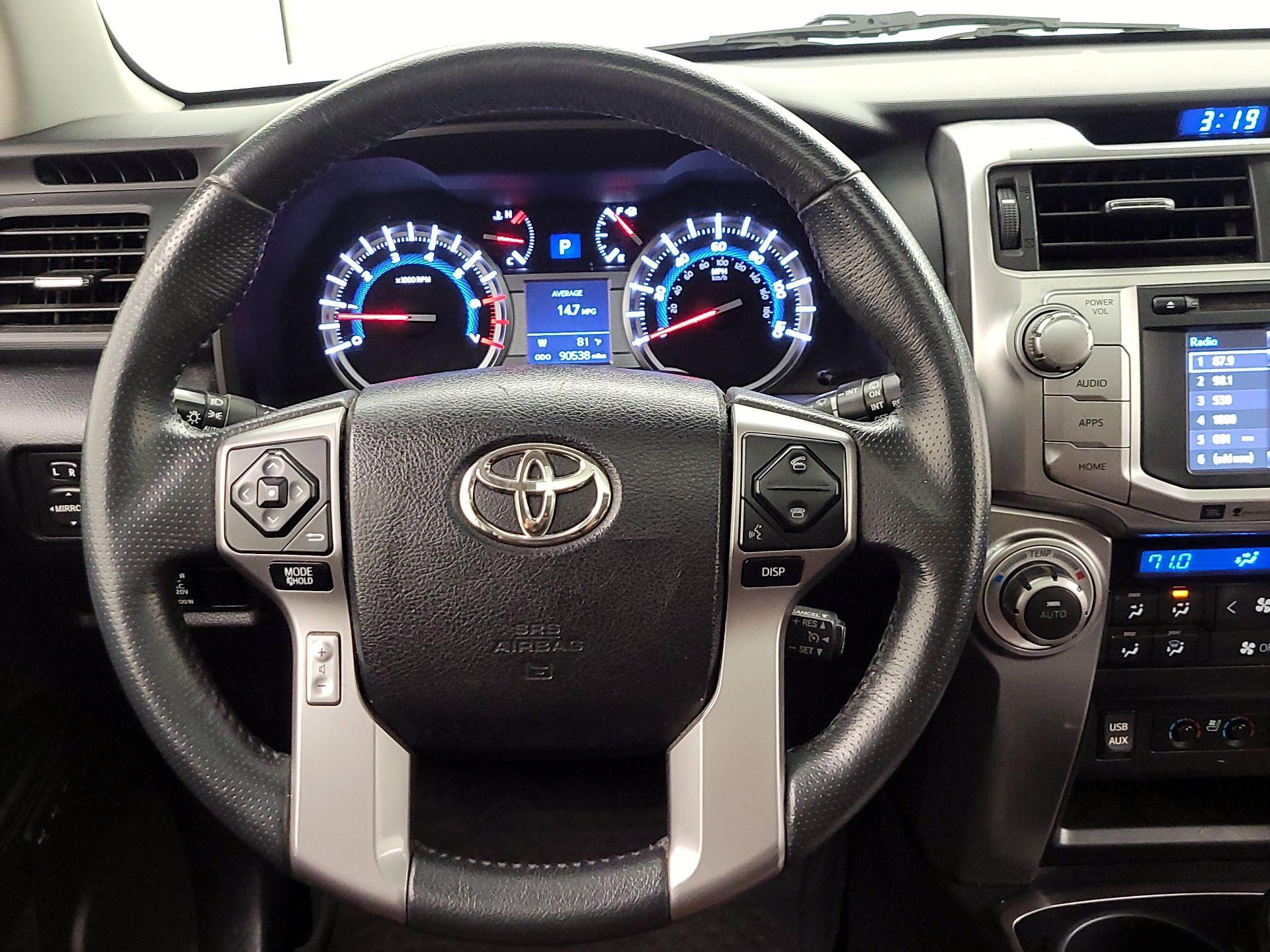 Thumbnail: 2019 Toyota 4Runner - 10