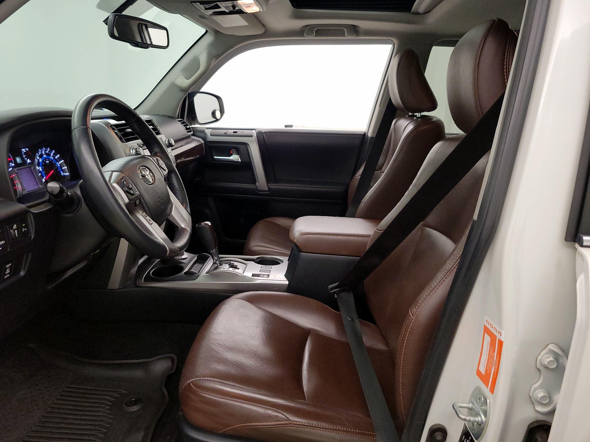 Thumbnail: 2019 Toyota 4Runner - 11