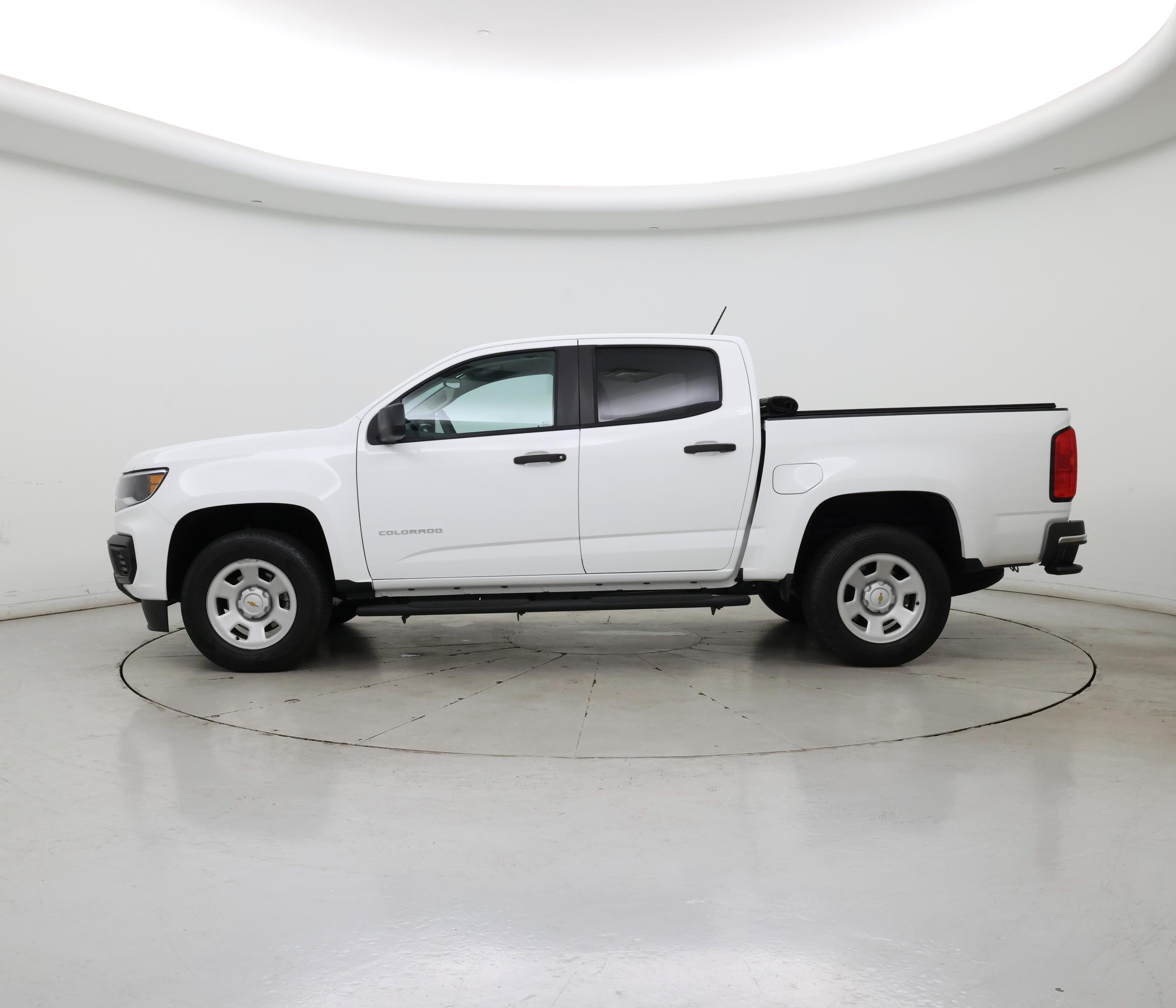 Thumbnail: 2022 Chevrolet Colorado - 3