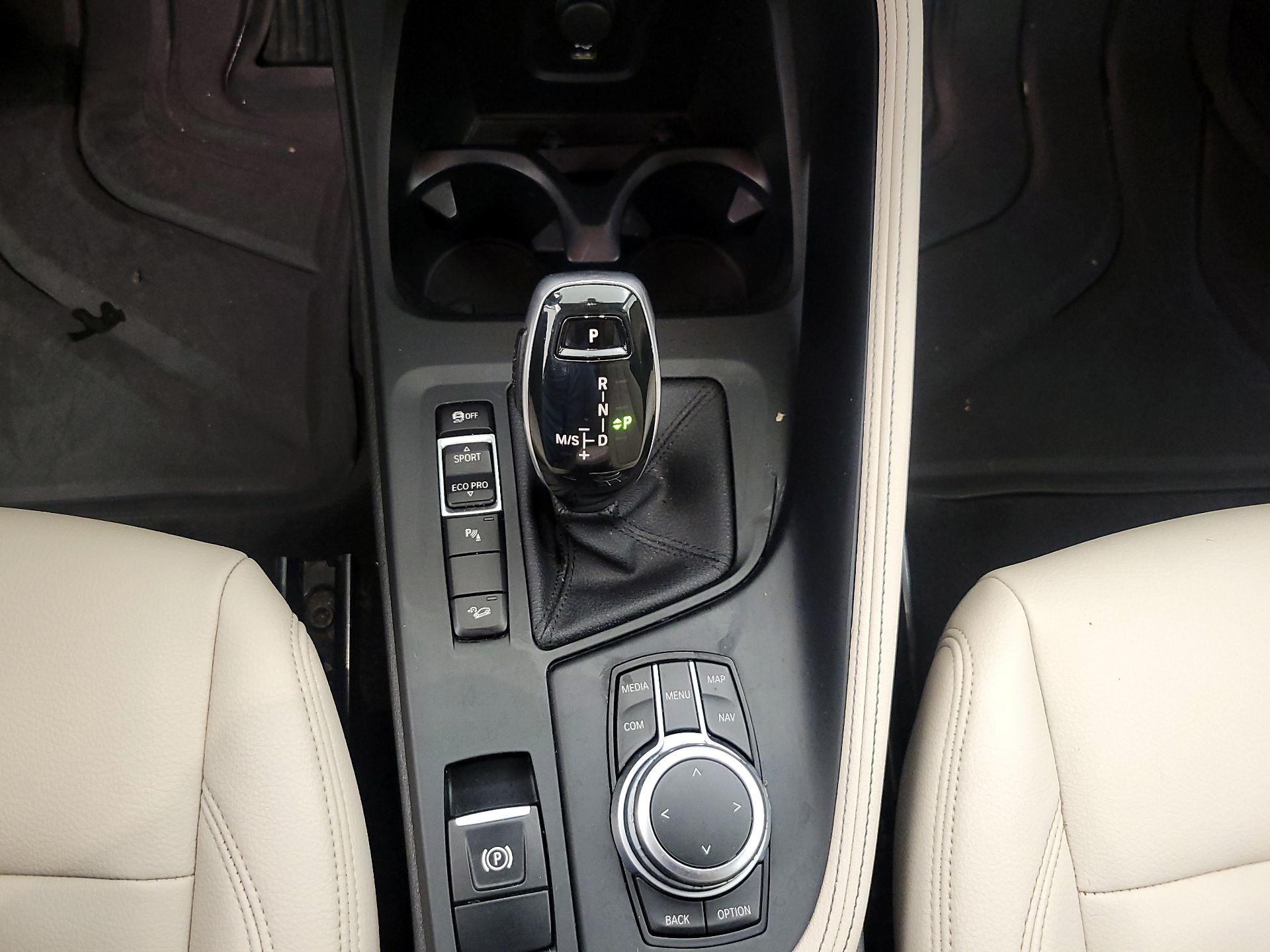 Thumbnail: 2021 BMW X1 - 18