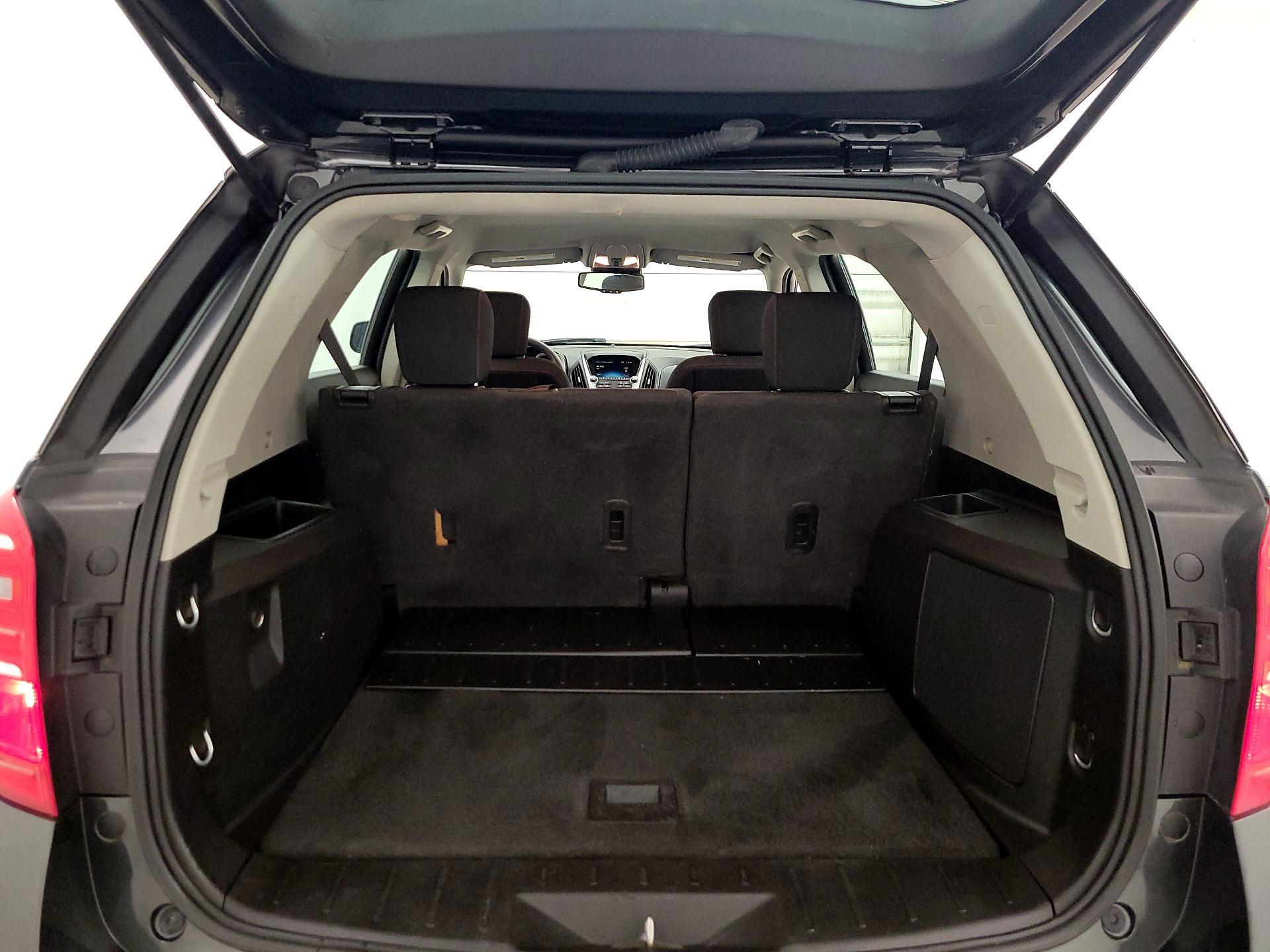 Thumbnail: 2017 Chevrolet Equinox - 19