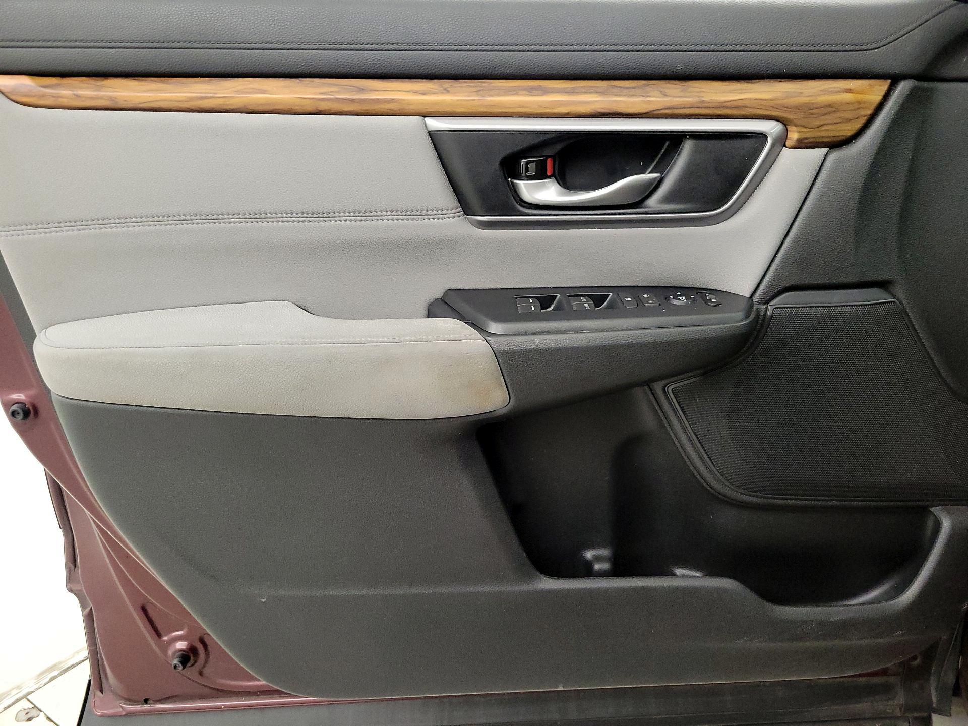 Thumbnail: 2018 Honda CR-V - 12
