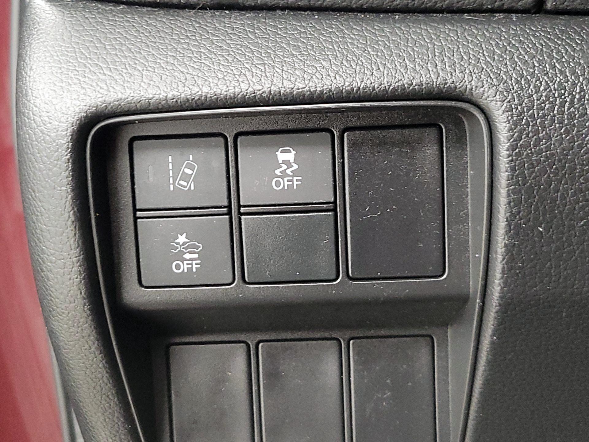 Thumbnail: 2018 Honda CR-V - 13