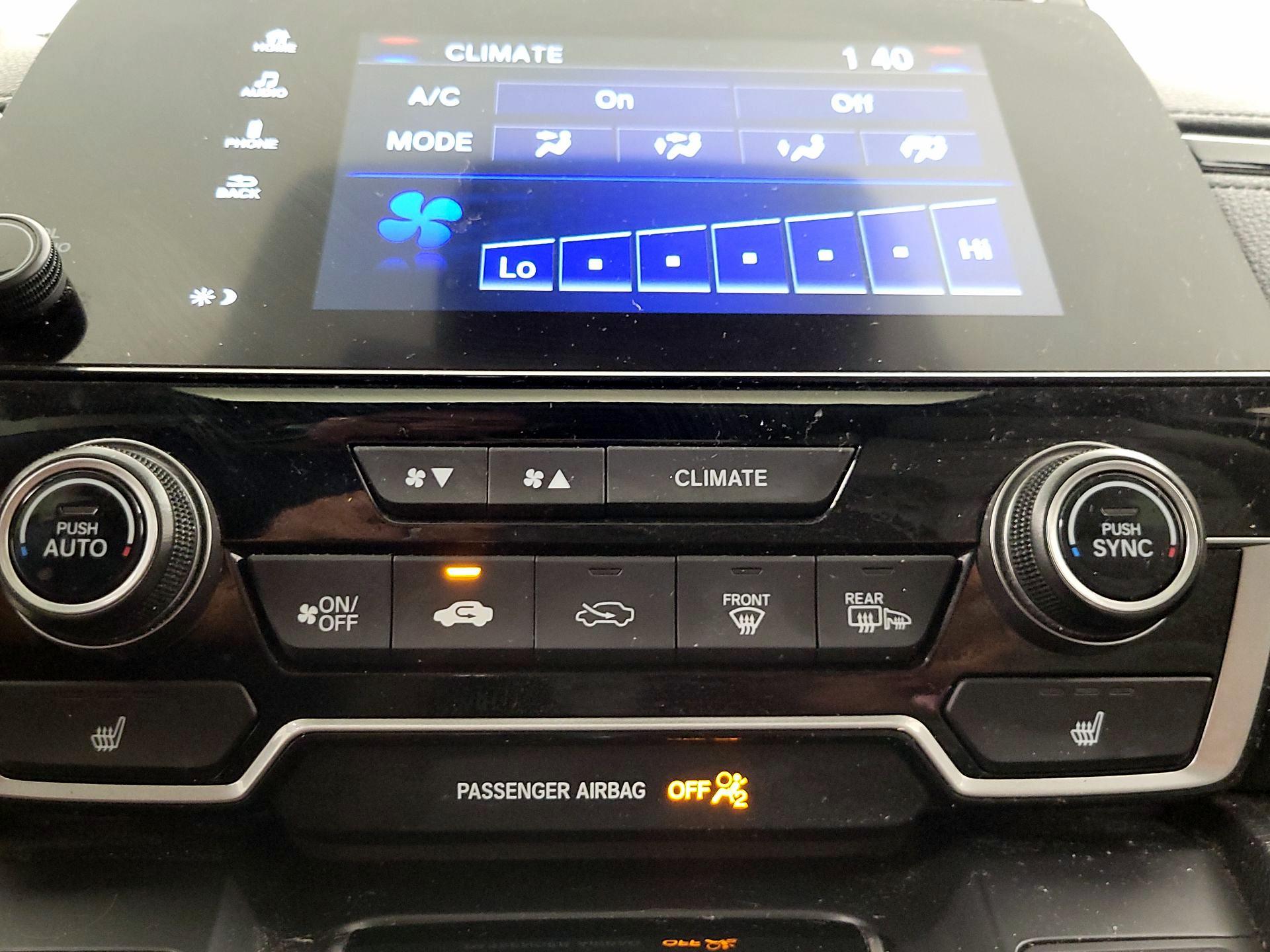 Thumbnail: 2018 Honda CR-V - 16