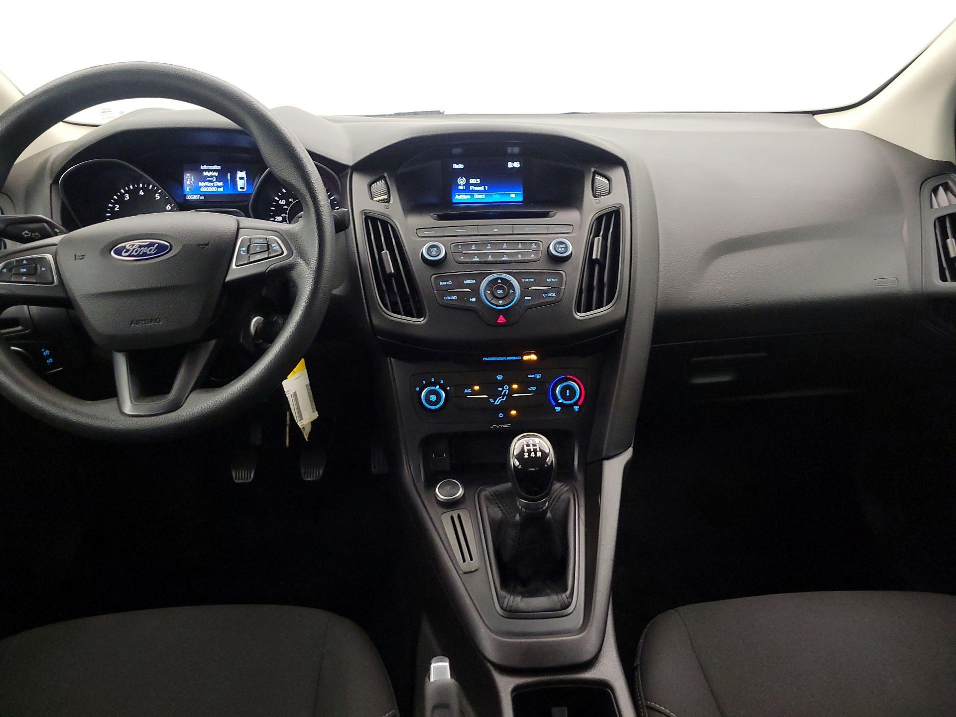 Thumbnail: 2017 Ford Focus - 9