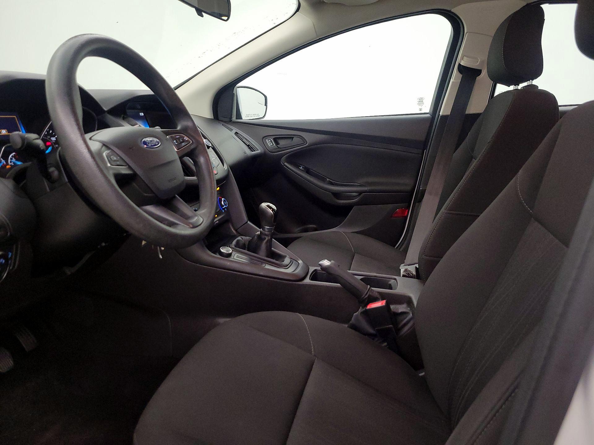 Thumbnail: 2017 Ford Focus - 11