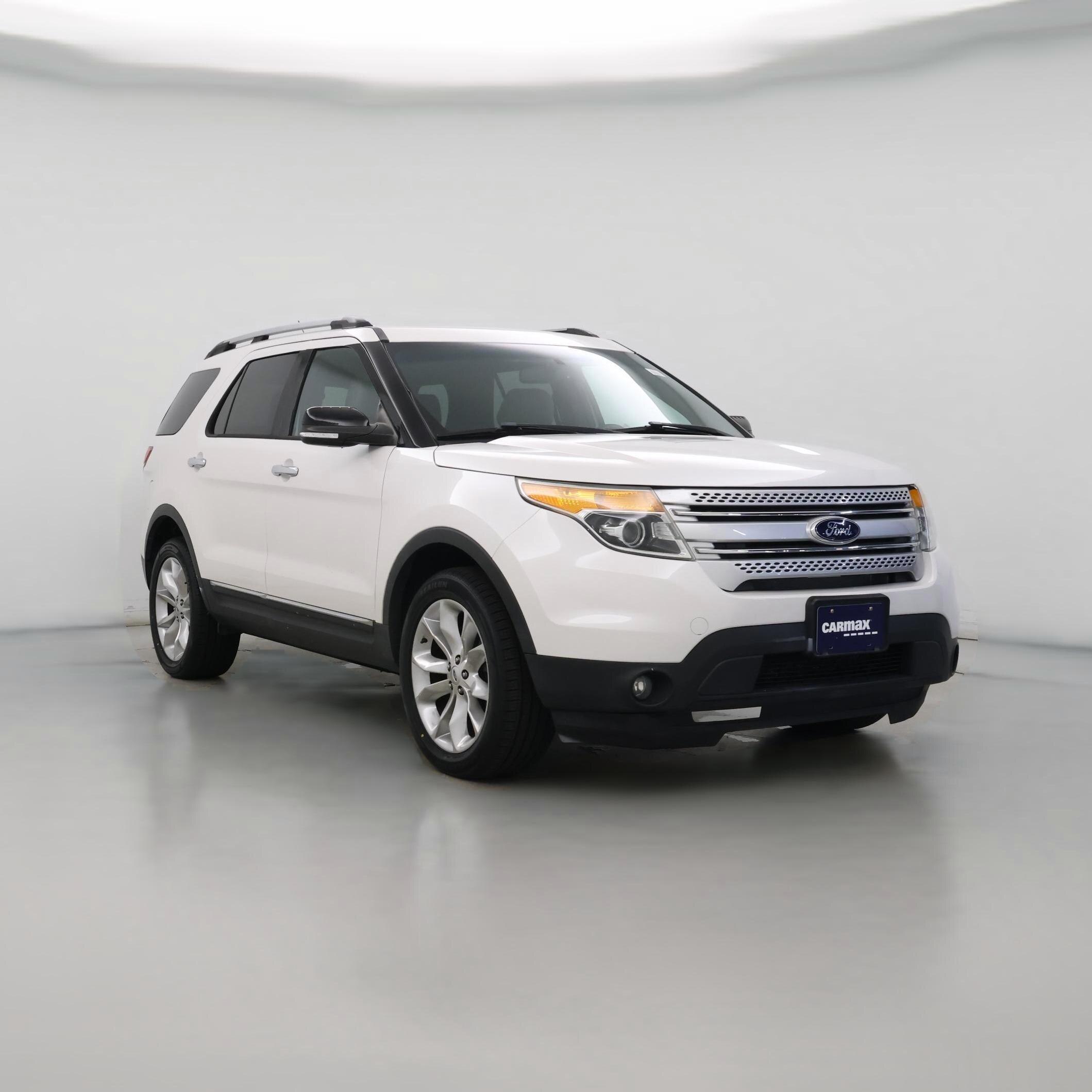 Thumbnail: 2015 Ford Explorer - 1
