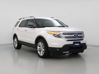 White 2015 Ford Explorer XLT