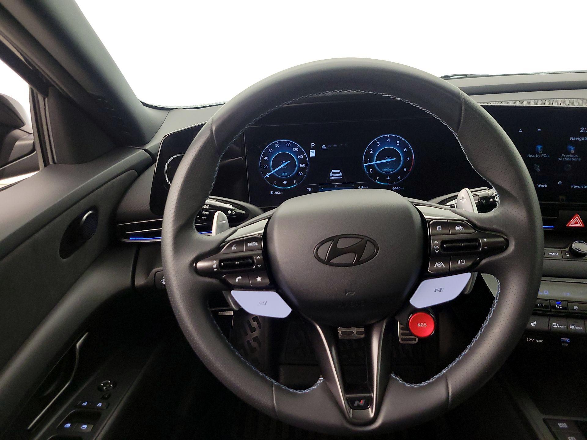 Thumbnail: 2025 Hyundai Elantra - 10