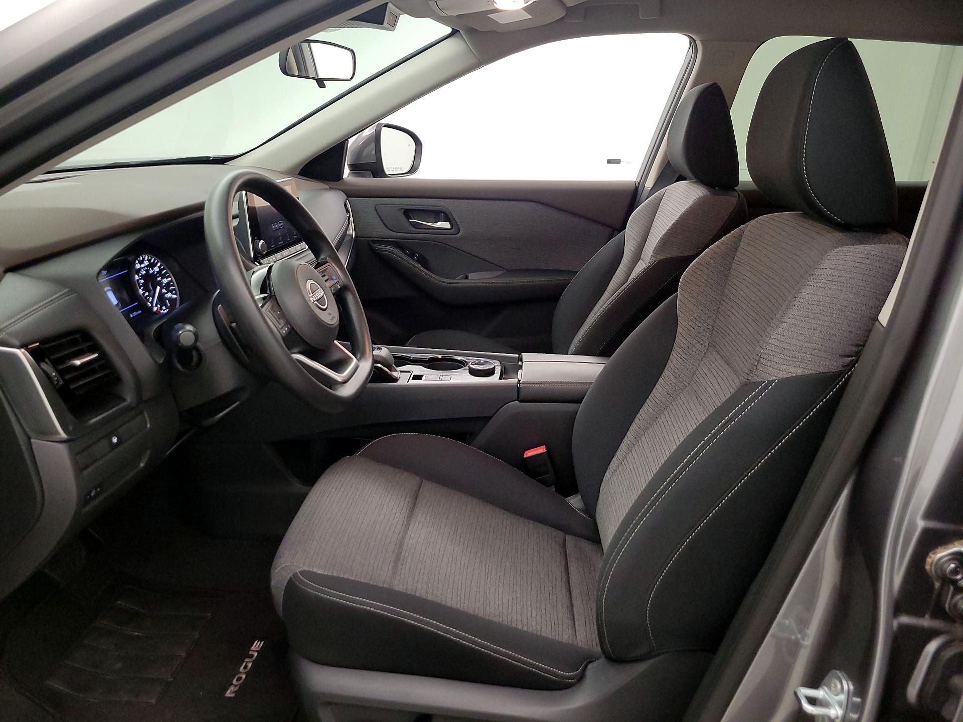 Thumbnail: 2022 Nissan Rogue - 11