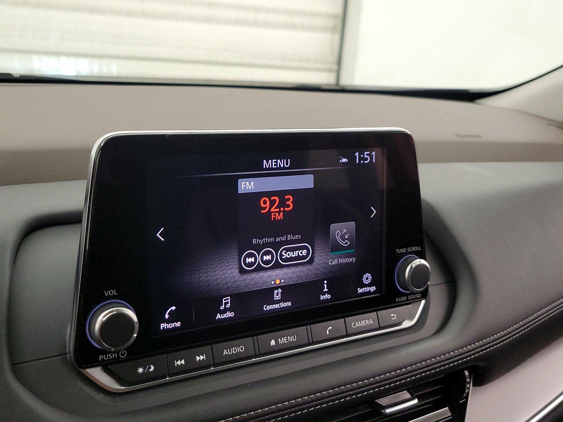 Thumbnail: 2022 Nissan Rogue - 15