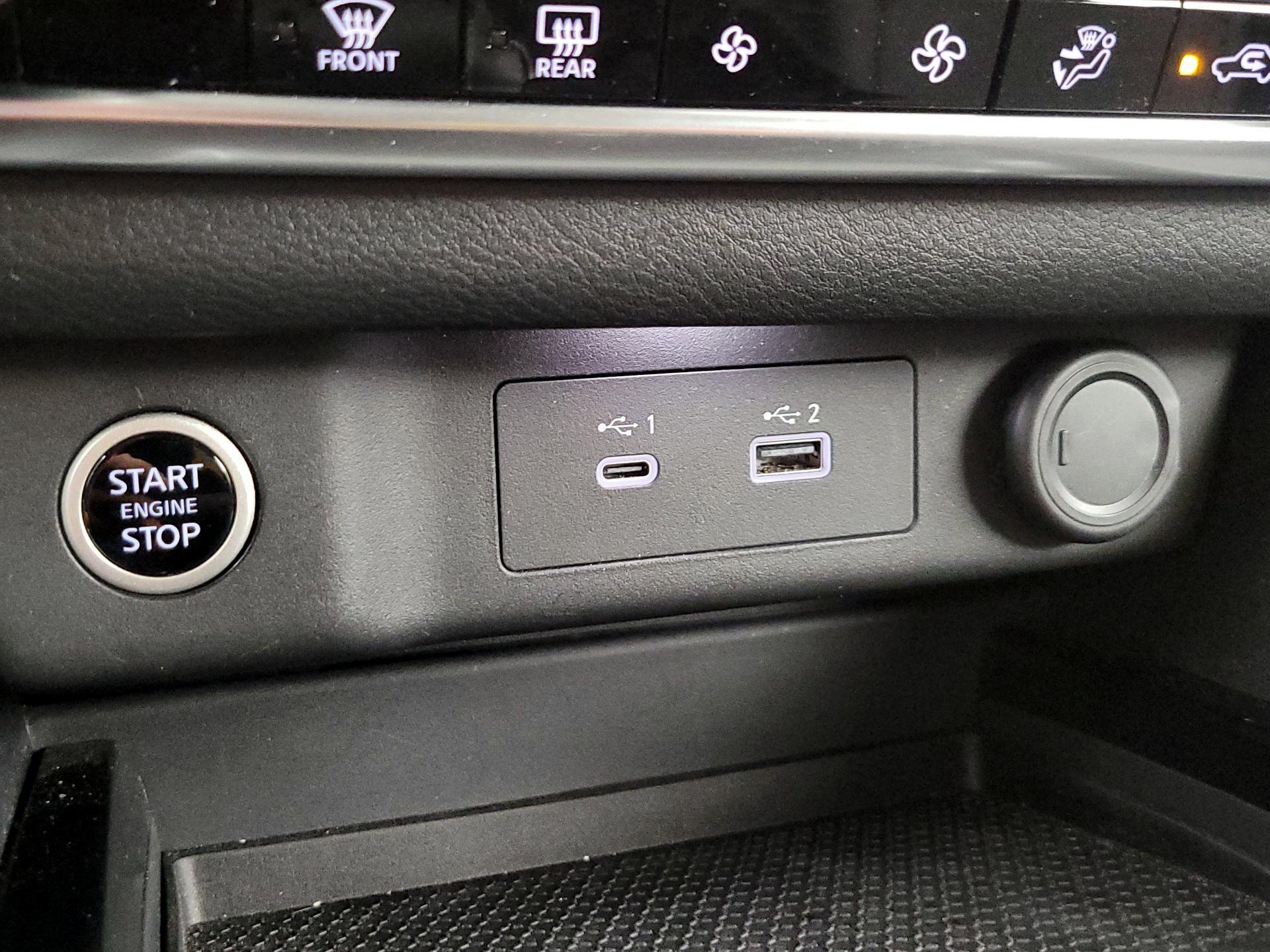 Thumbnail: 2022 Nissan Rogue - 18