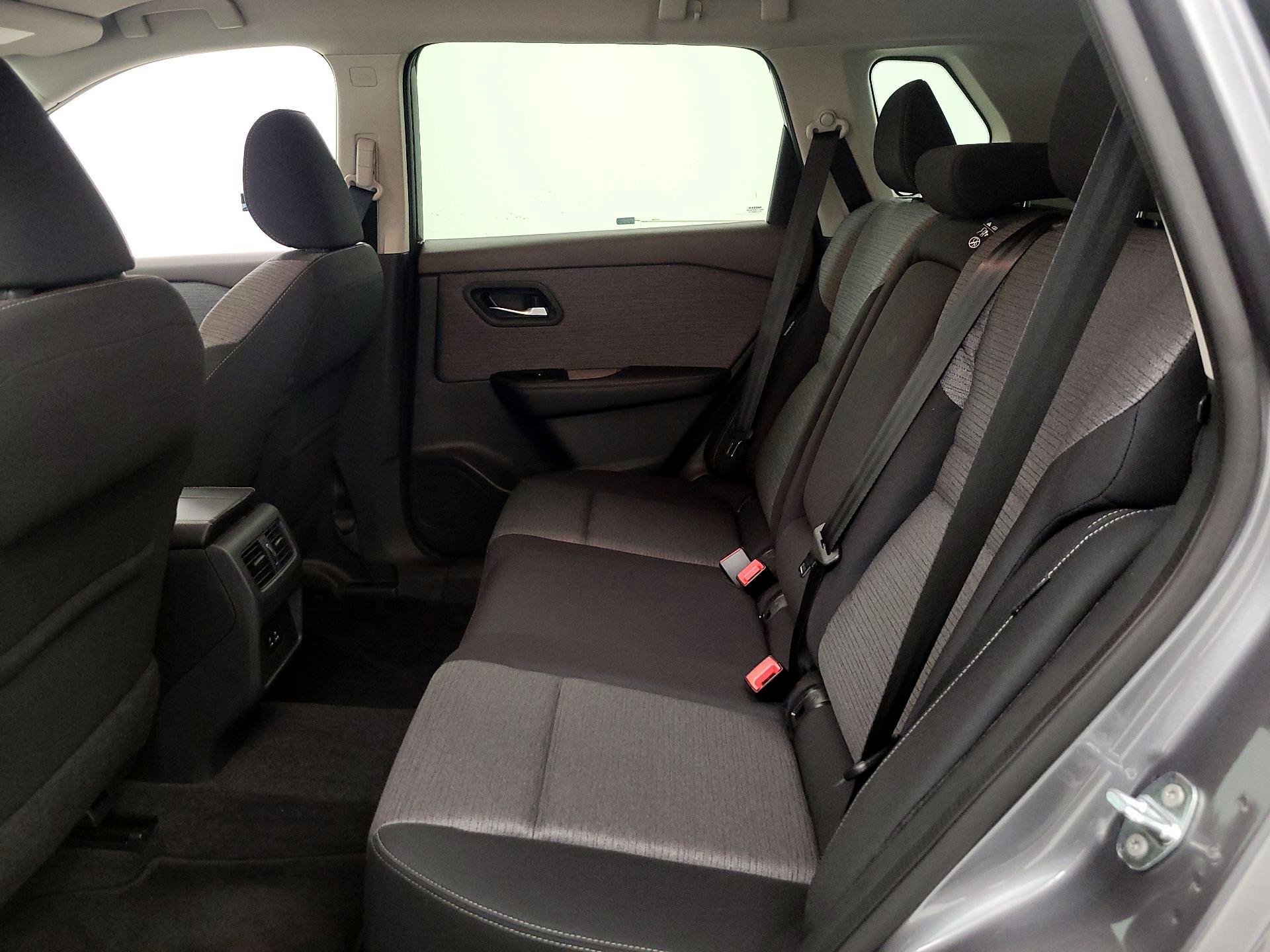 Thumbnail: 2022 Nissan Rogue - 19