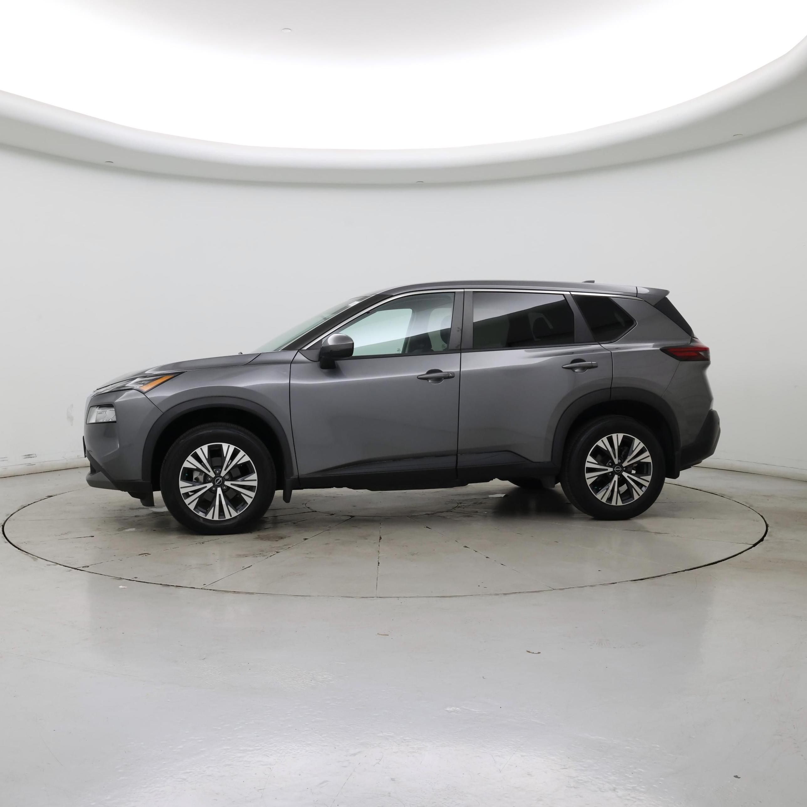 Thumbnail: 2022 Nissan Rogue - 3