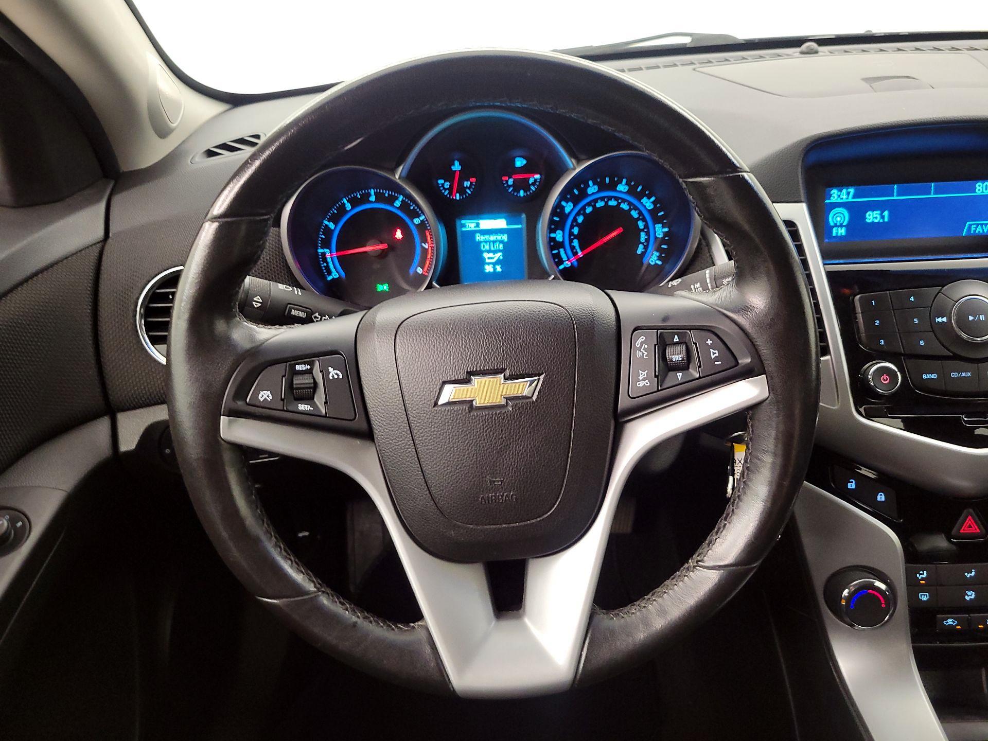 Thumbnail: 2014 Chevrolet Cruze - 10