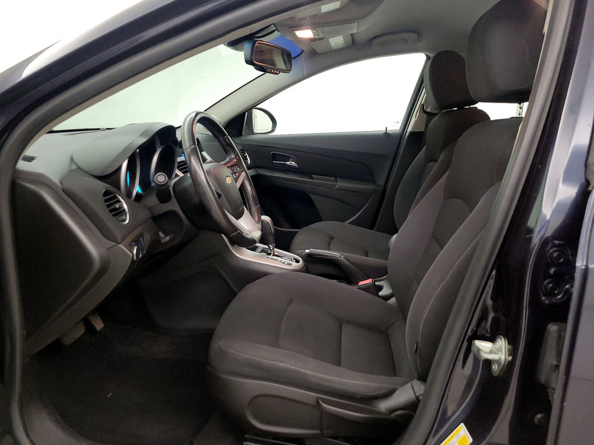 Thumbnail: 2014 Chevrolet Cruze - 11