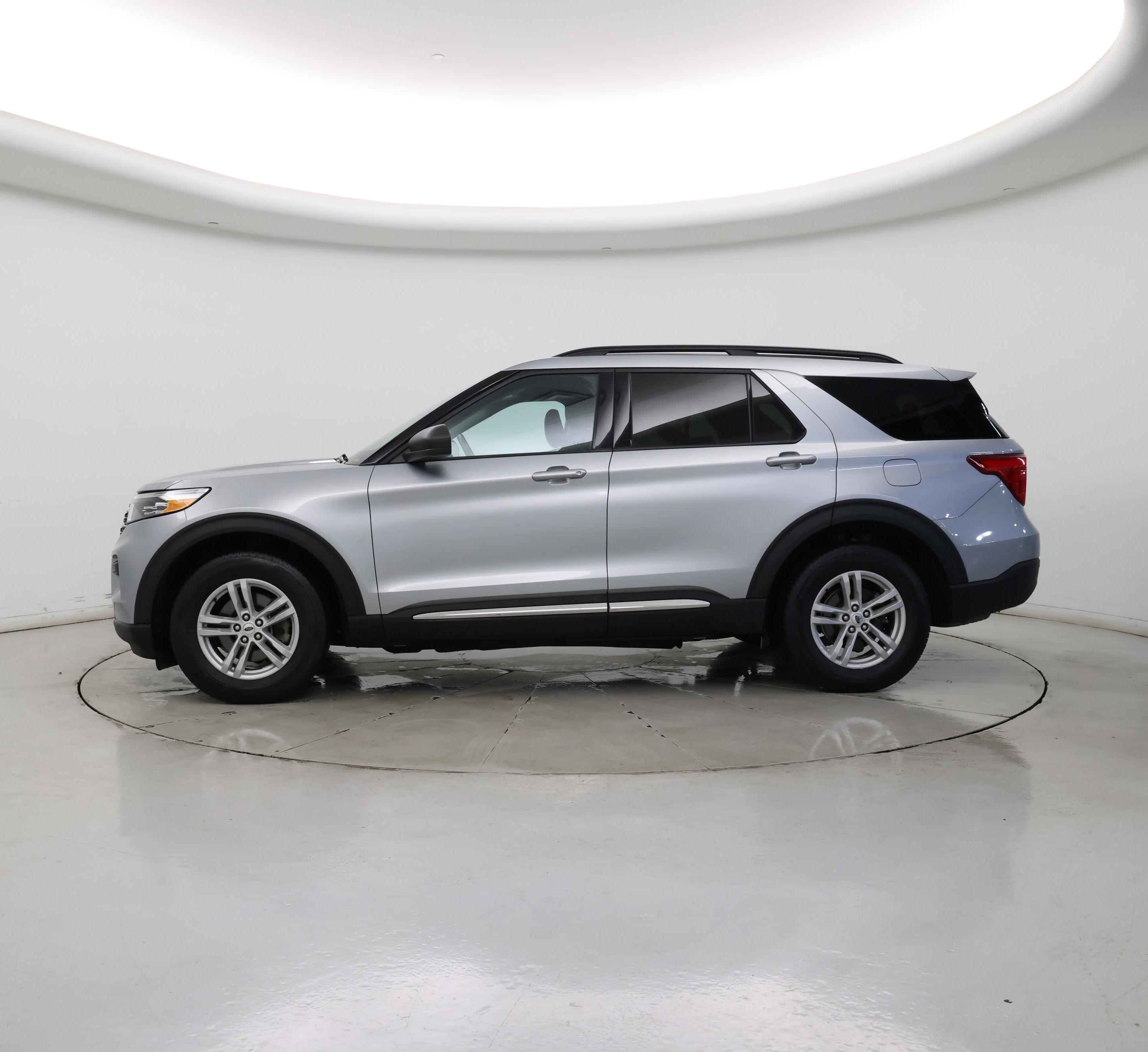 Thumbnail: 2024 Ford Explorer - 3