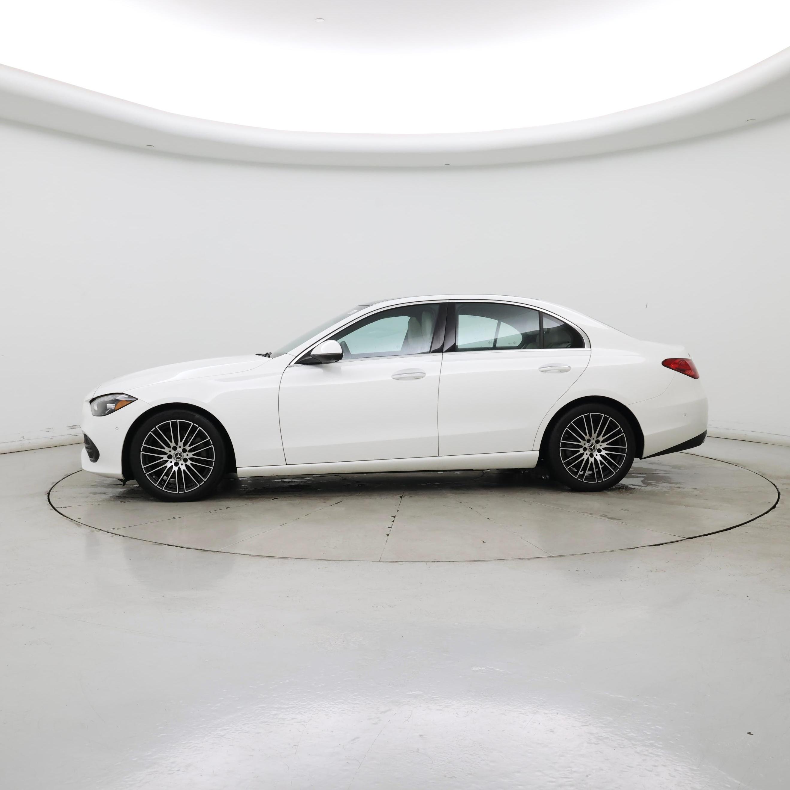 Thumbnail: 2023 Mercedes-Benz C-Class - 3