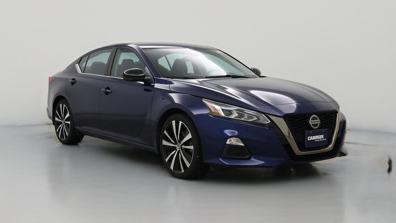 2020 Nissan Altima SR Hero Image