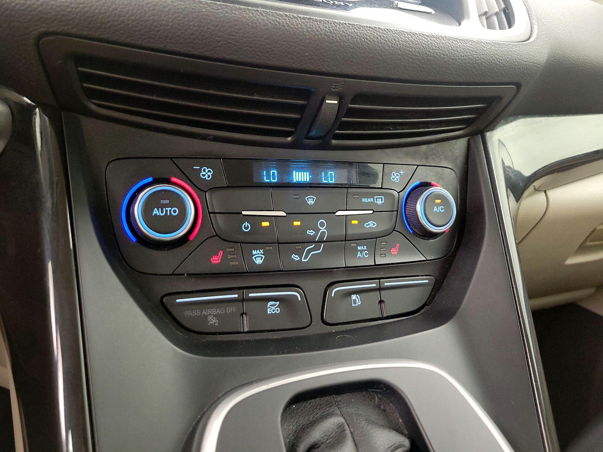 Thumbnail: 2017 Ford C-Max - 17