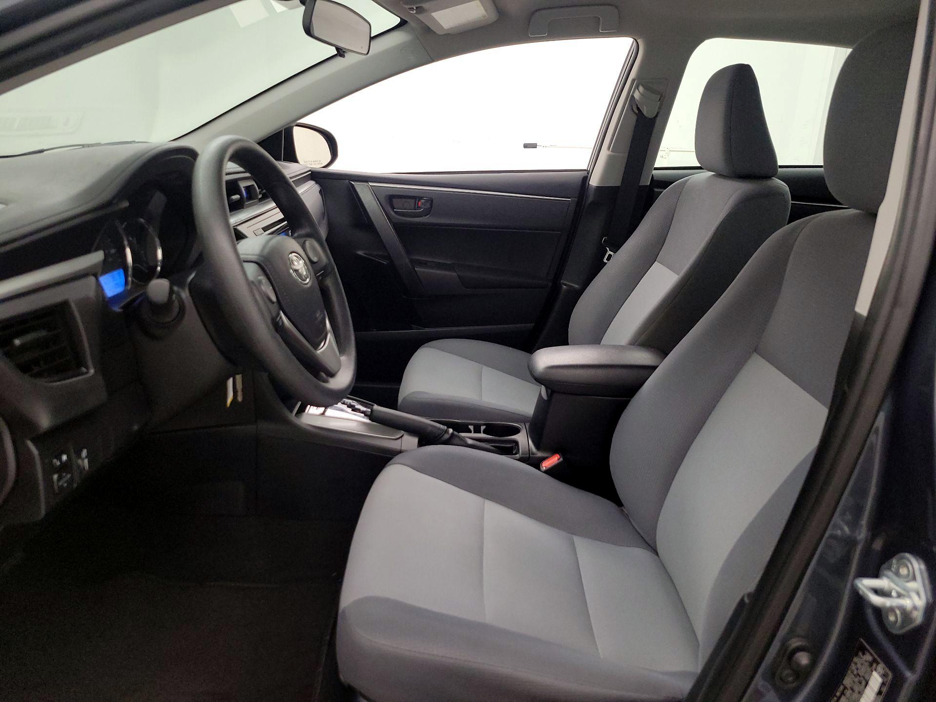 Thumbnail: 2015 Toyota Corolla - 11