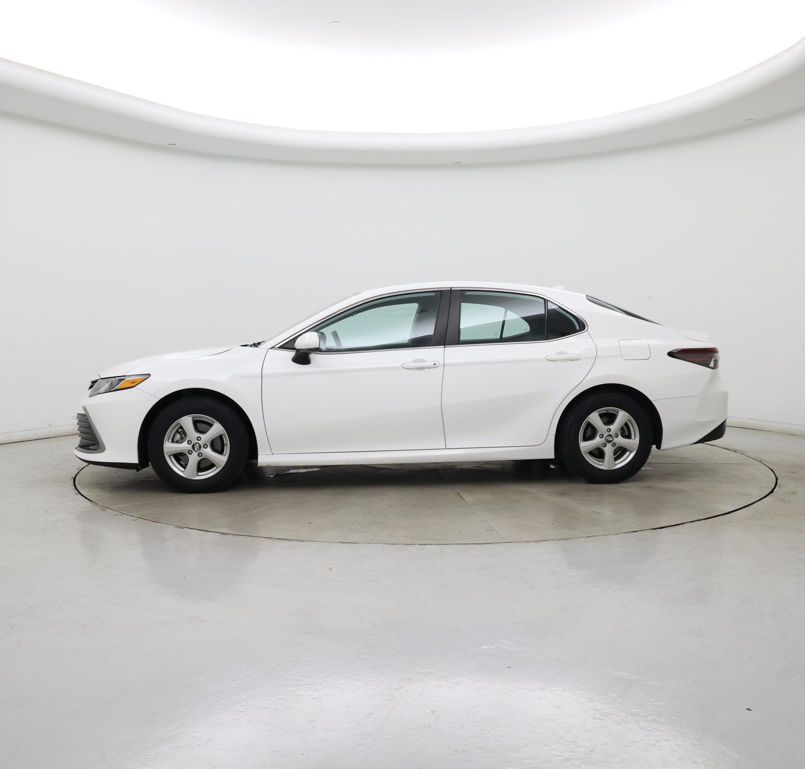 Thumbnail: 2023 Toyota Camry - 3