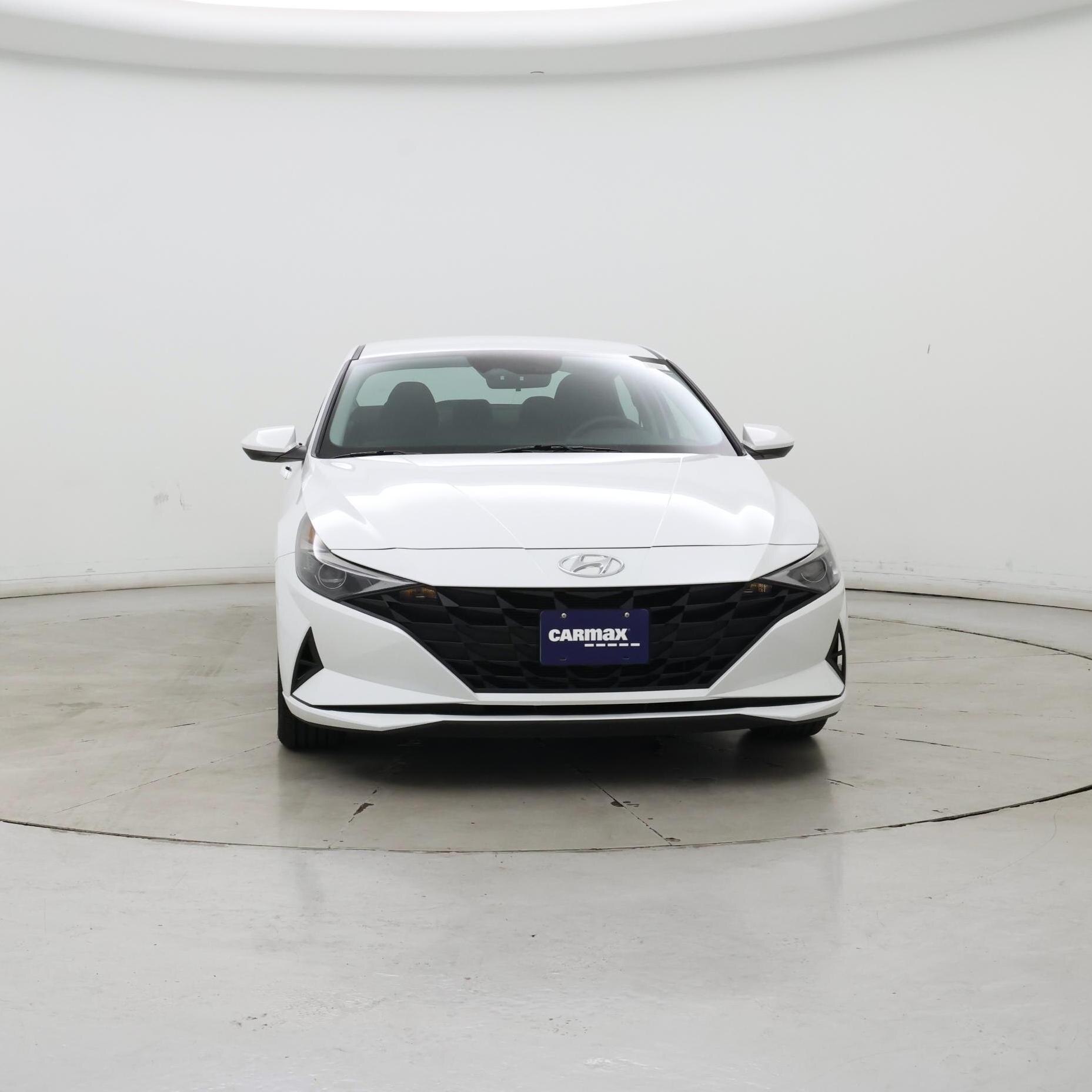 Thumbnail: 2022 Hyundai Elantra - 5