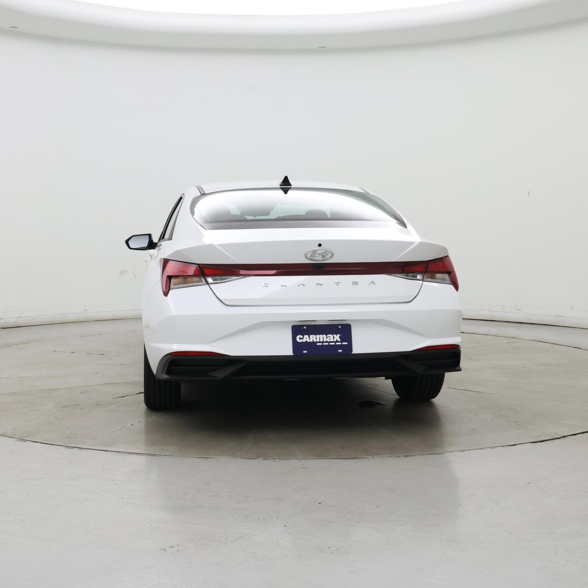 Thumbnail: 2022 Hyundai Elantra - 6