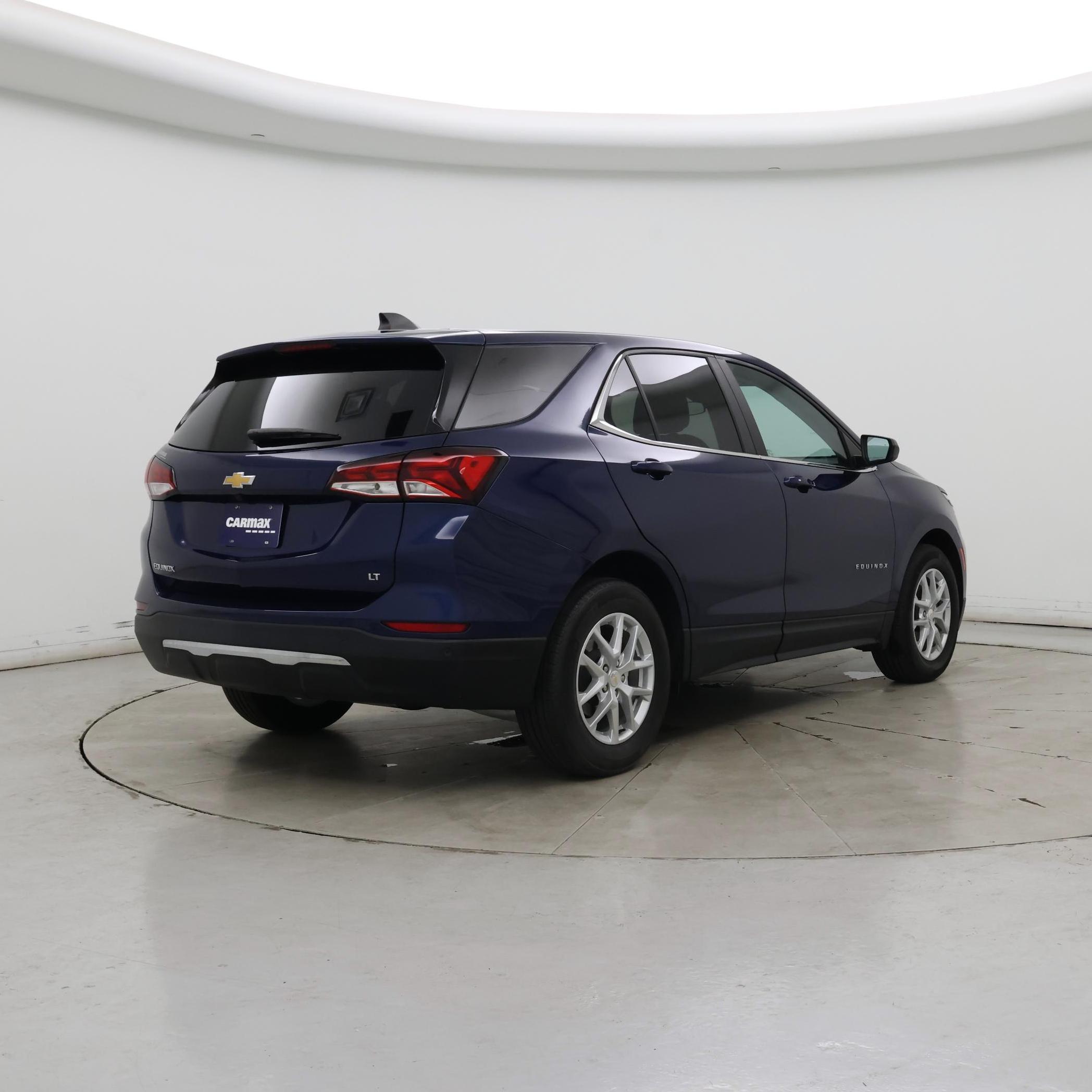 Thumbnail: 2022 Chevrolet Equinox - 8
