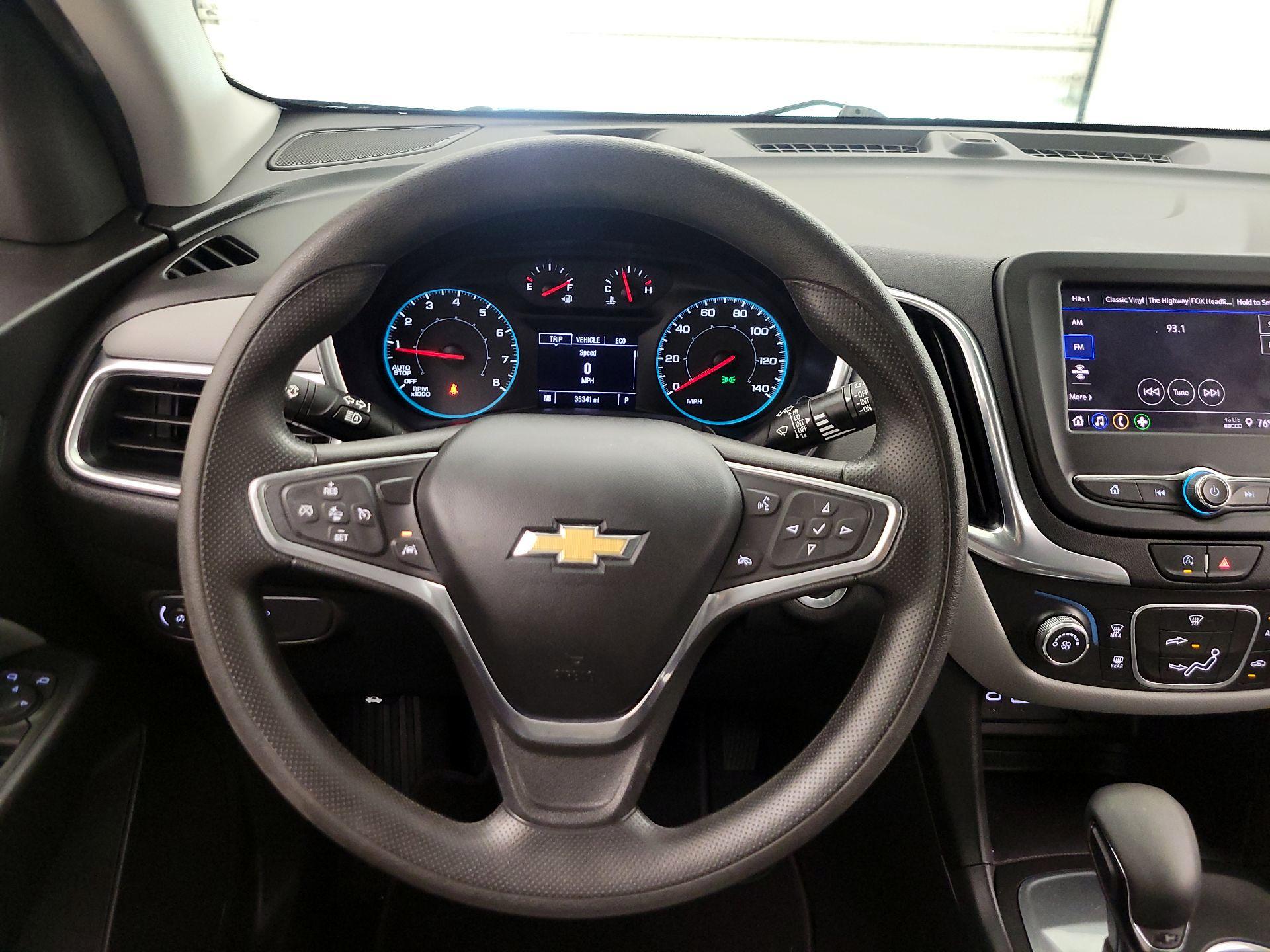 Thumbnail: 2022 Chevrolet Equinox - 10