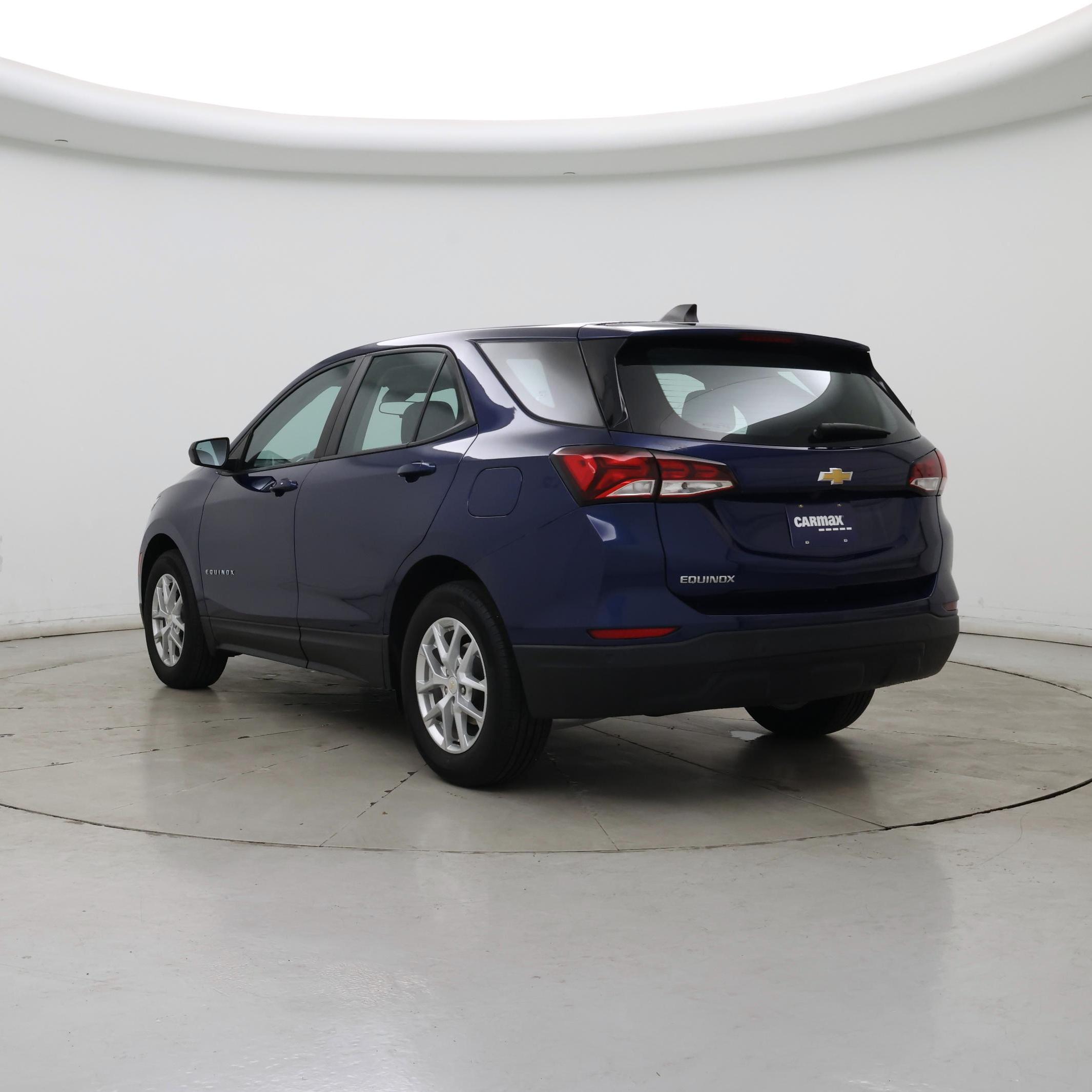 Thumbnail: 2022 Chevrolet Equinox - 2