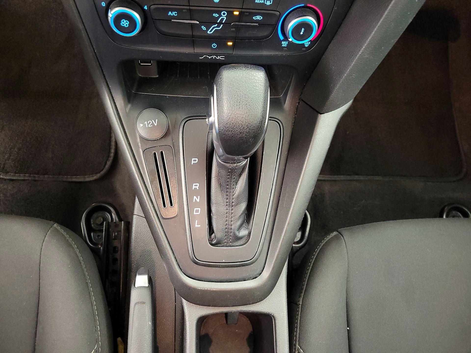 Thumbnail: 2018 Ford Focus - 17