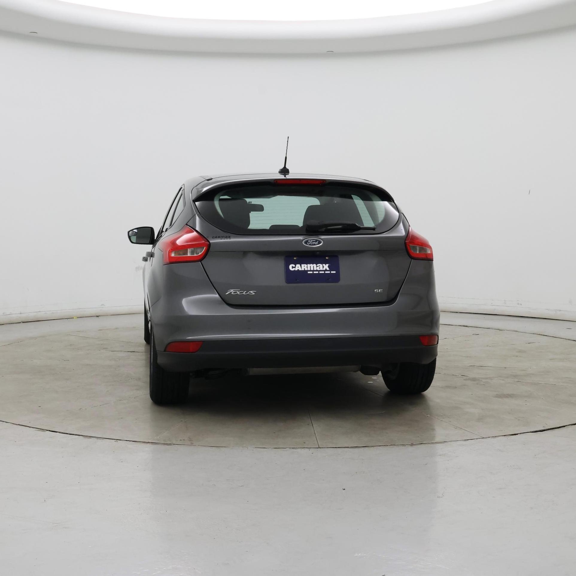 Thumbnail: 2018 Ford Focus - 6