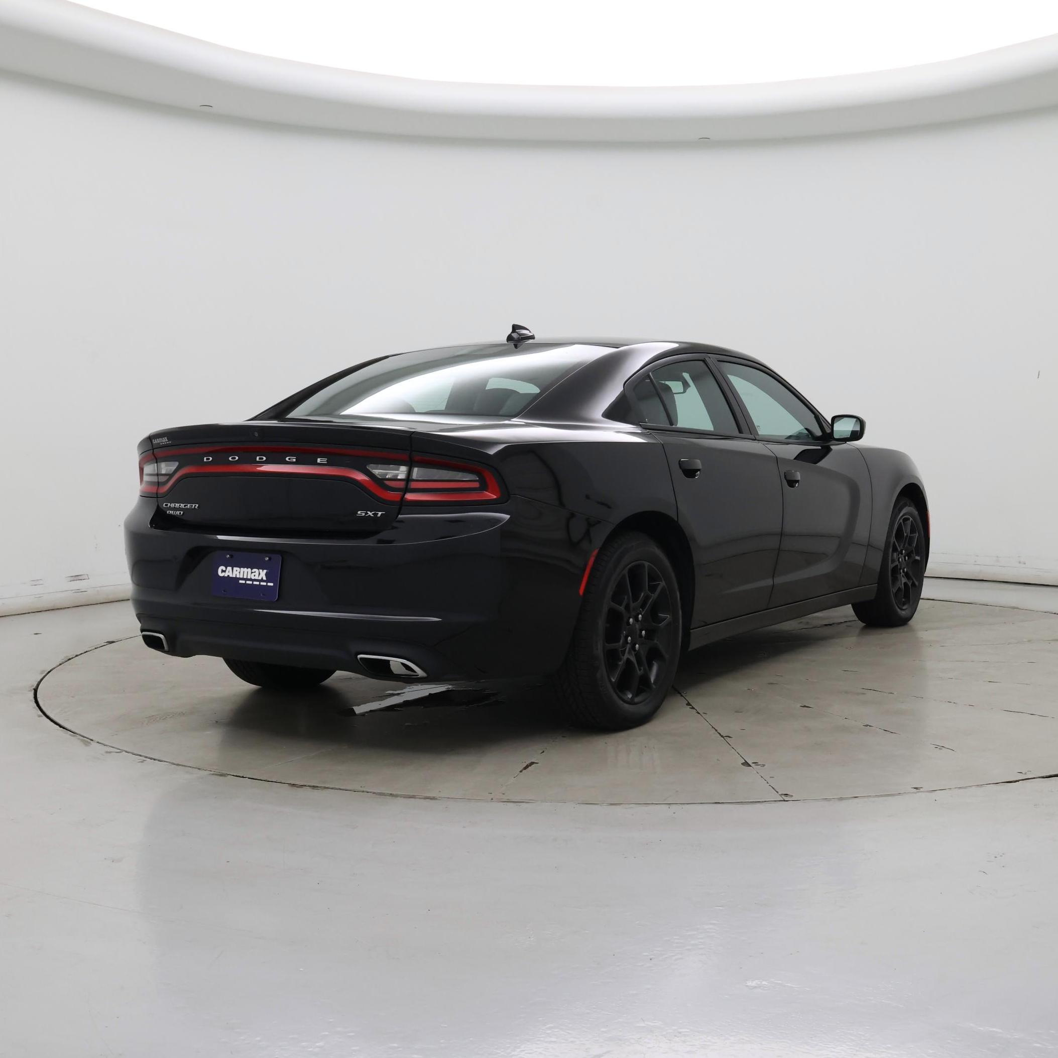 Thumbnail: 2017 Dodge Charger - 8