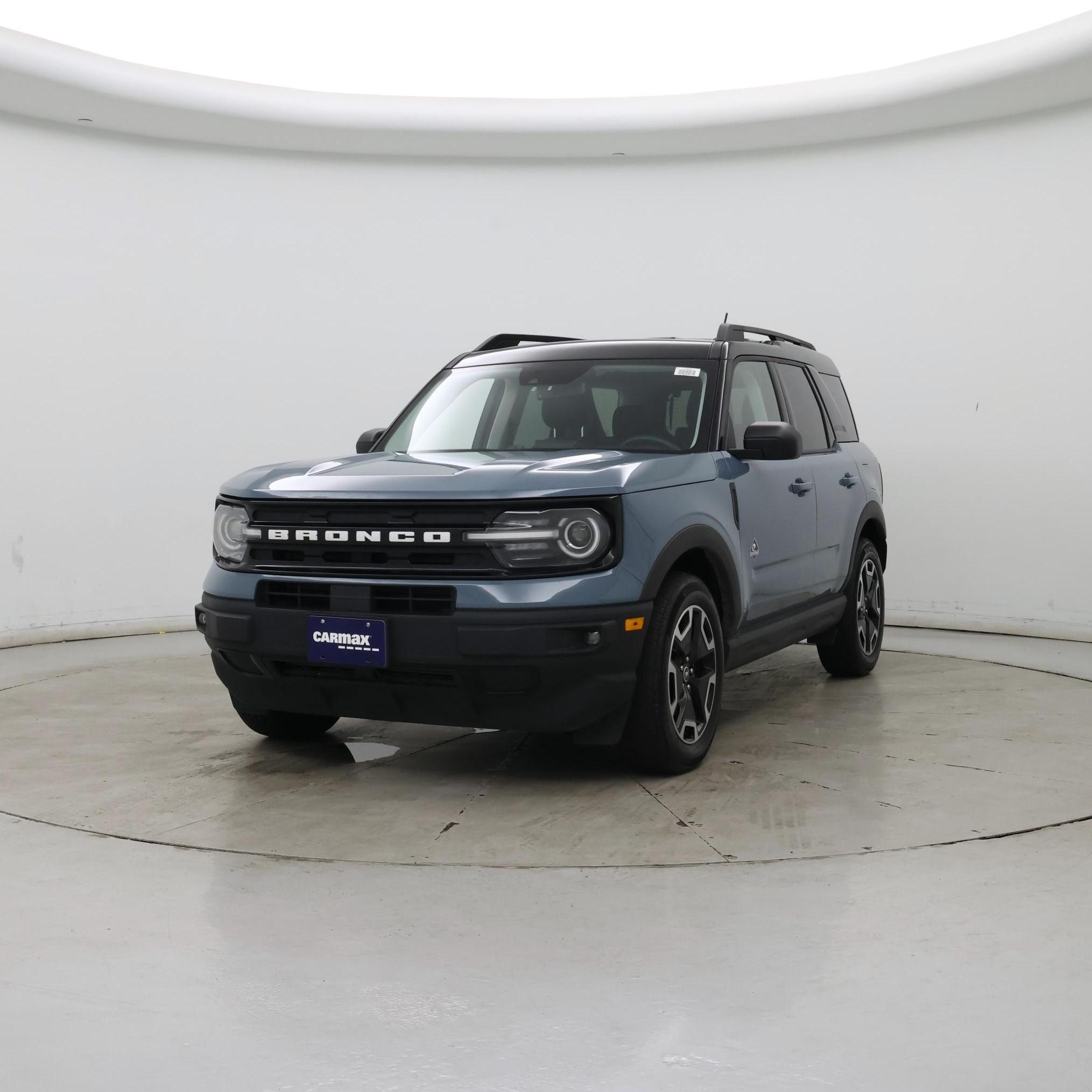 Thumbnail: 2021 Ford Bronco Sport - 4