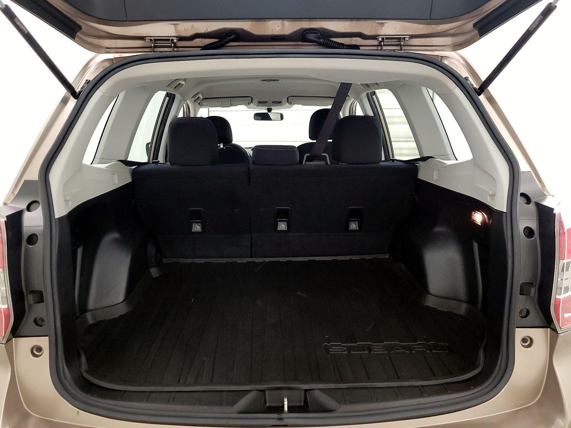 Thumbnail: 2015 Subaru Forester - 19