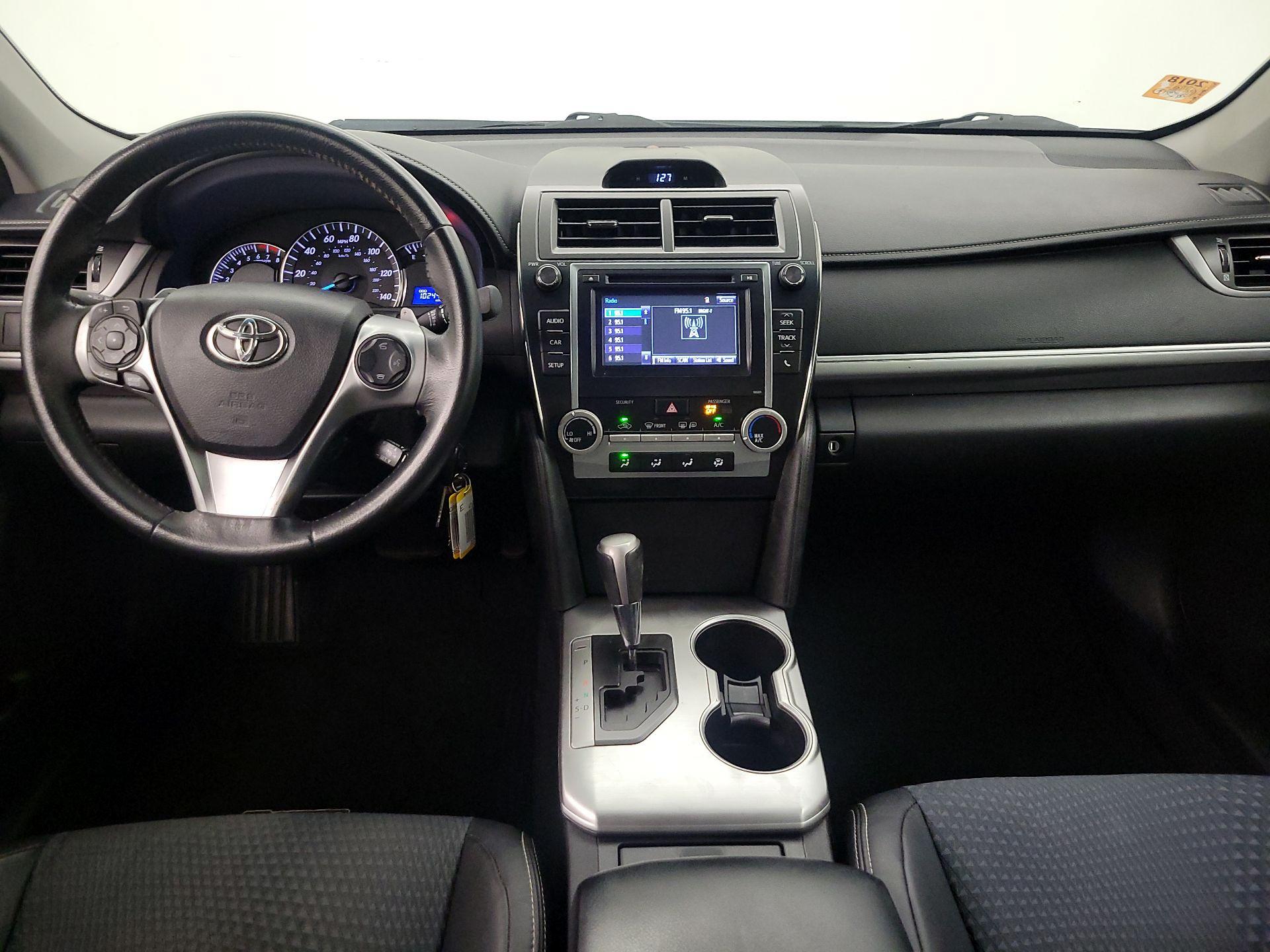 Thumbnail: 2014 Toyota Camry - 9