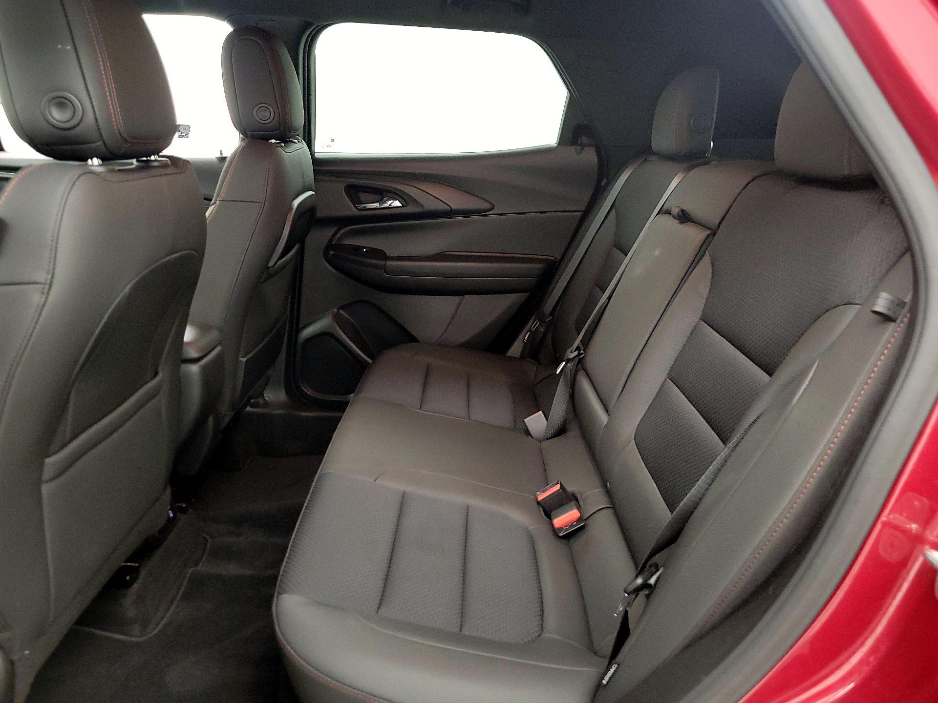 Thumbnail: 2021 Chevrolet TrailBlazer - 19