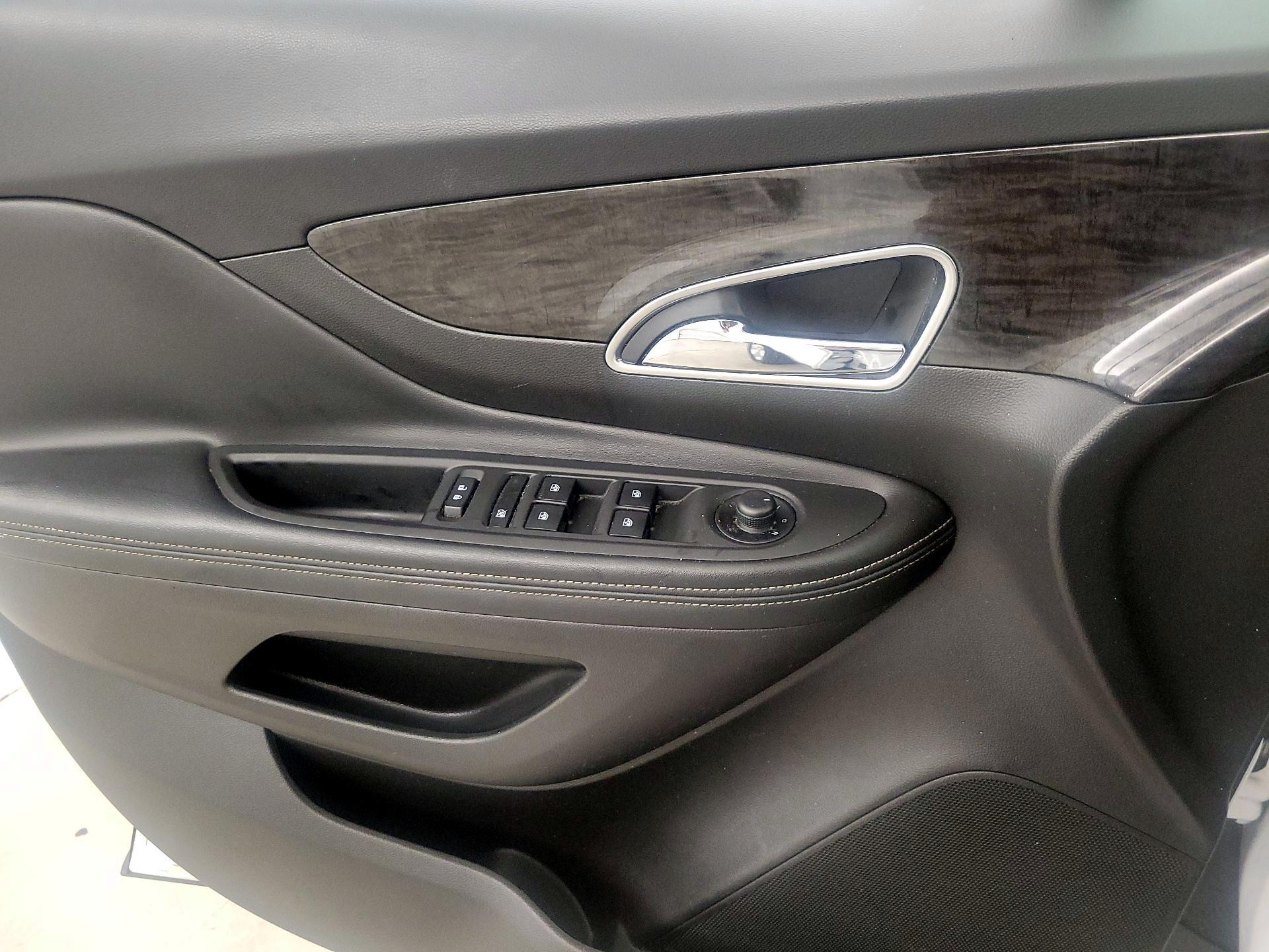 Thumbnail: 2016 Buick Encore - 12