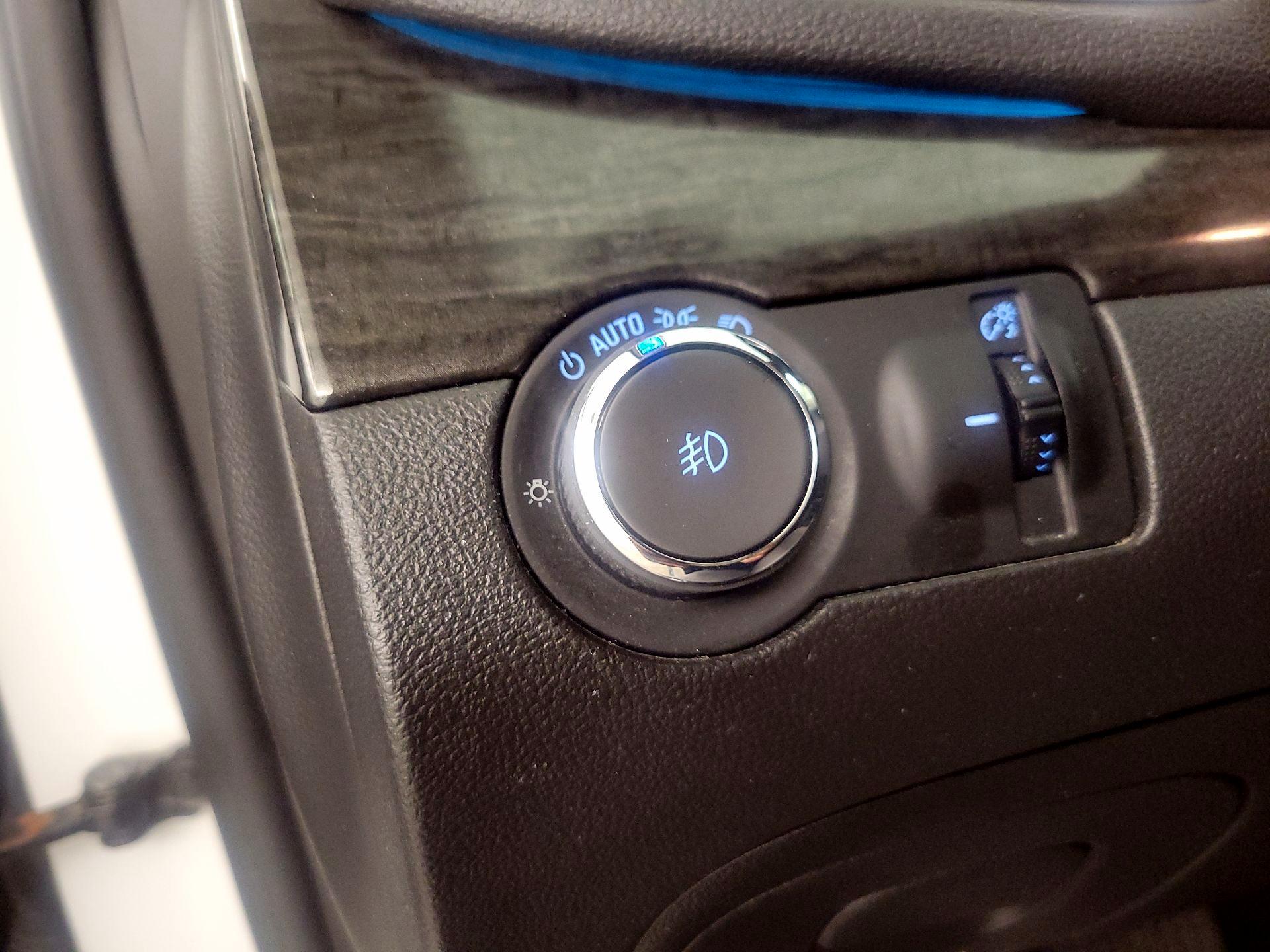 Thumbnail: 2016 Buick Encore - 13