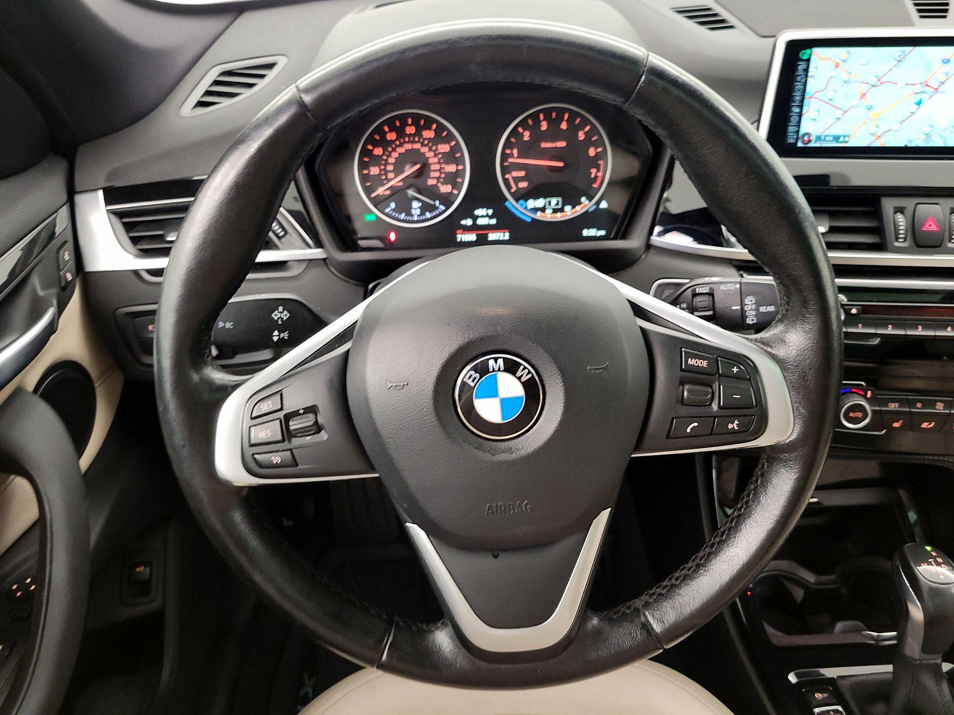 Thumbnail: 2016 BMW X1 - 10