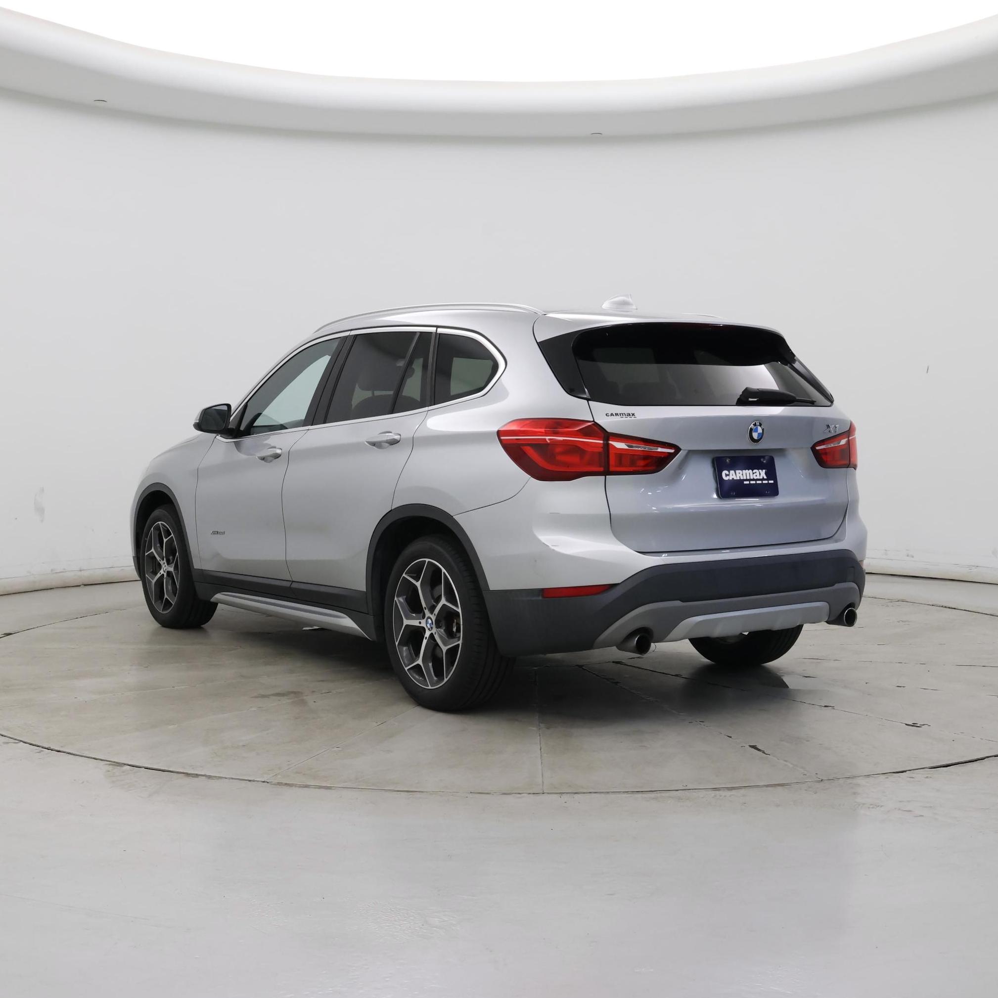 Thumbnail: 2016 BMW X1 - 2