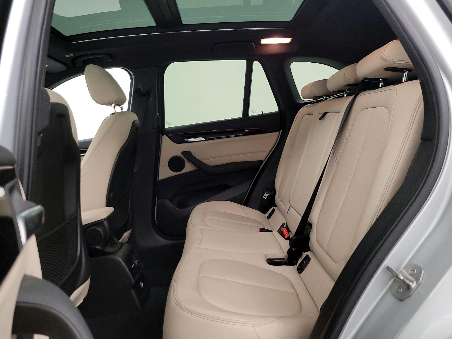 Thumbnail: 2016 BMW X1 - 20