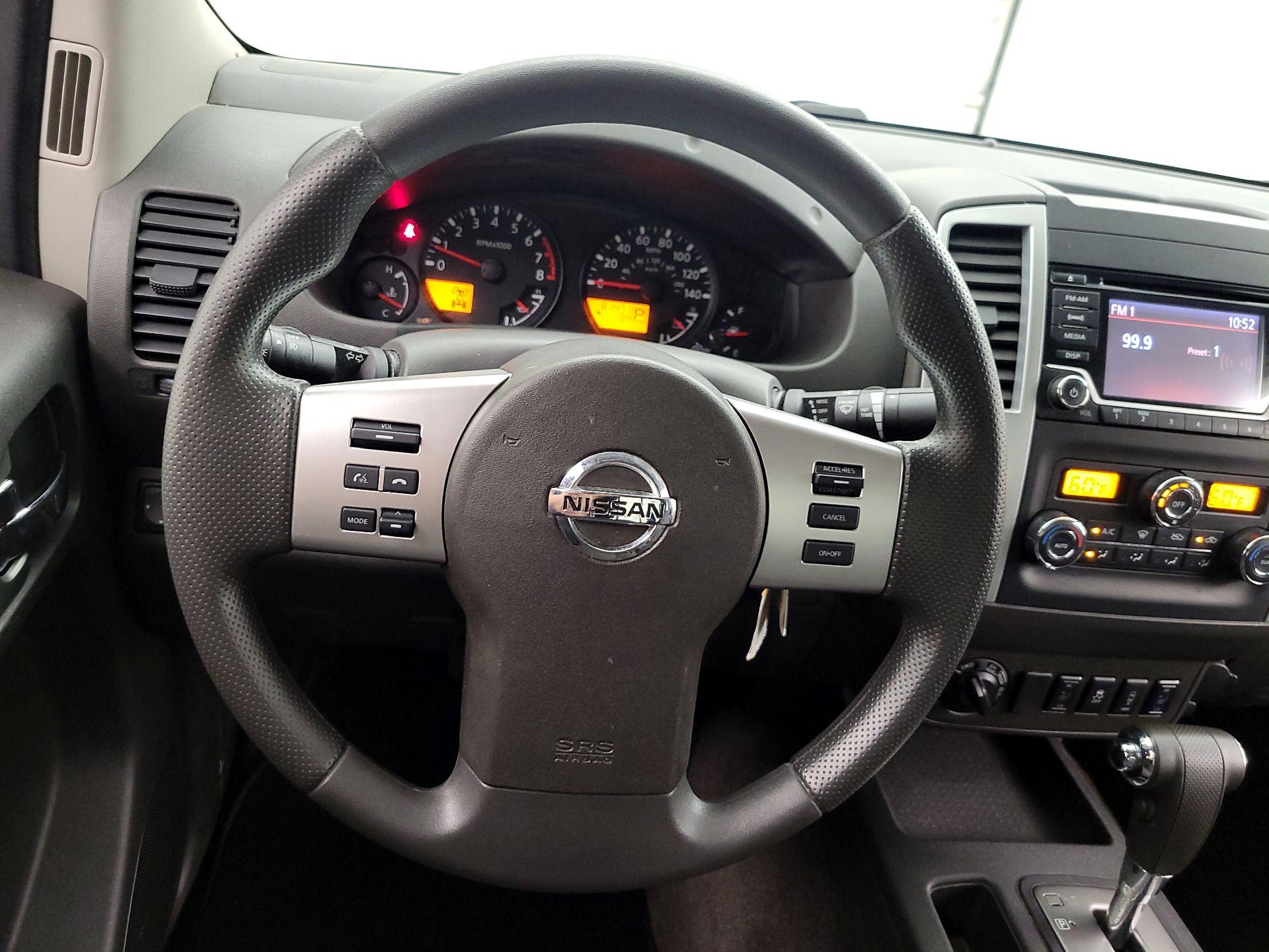 Thumbnail: 2015 Nissan Frontier - 10
