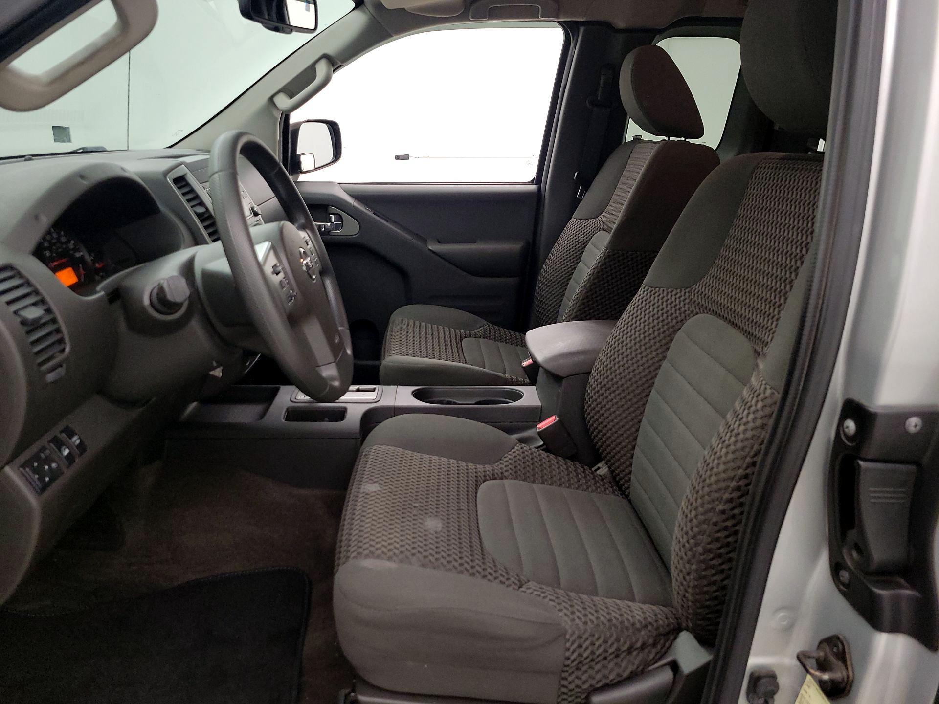 Thumbnail: 2015 Nissan Frontier - 11