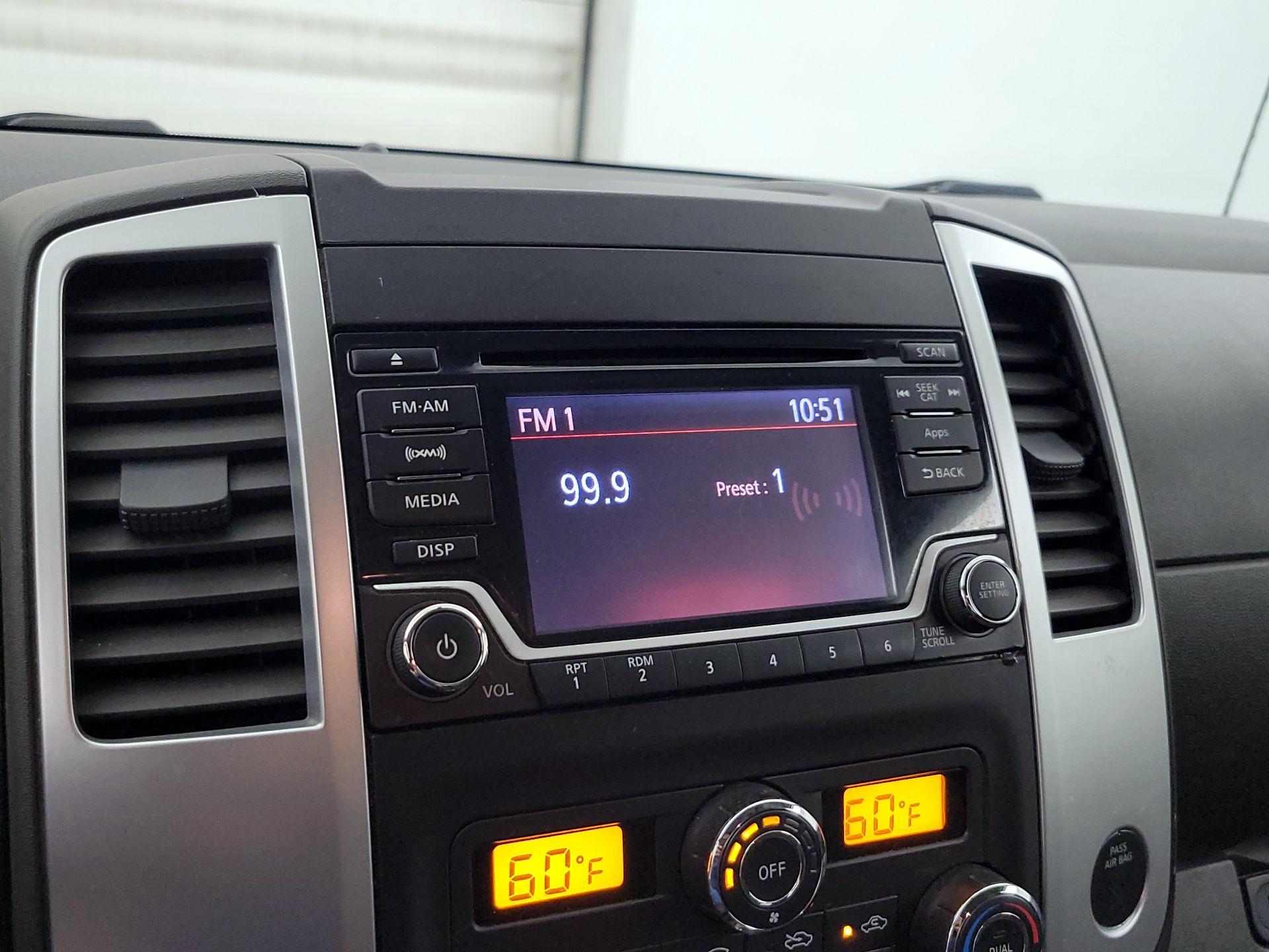 Thumbnail: 2015 Nissan Frontier - 15