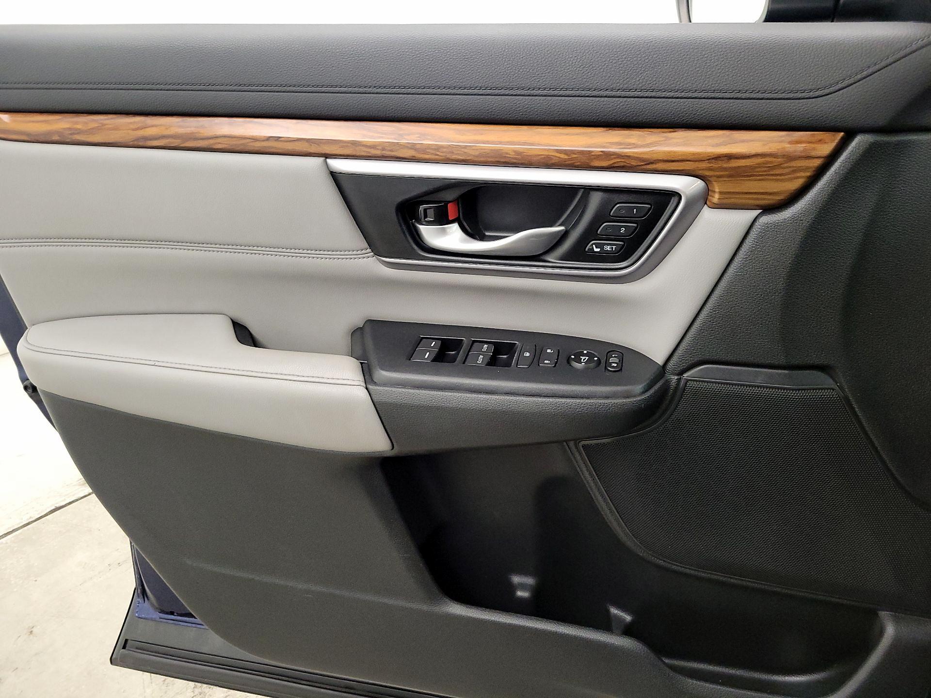 Thumbnail: 2018 Honda CR-V - 12