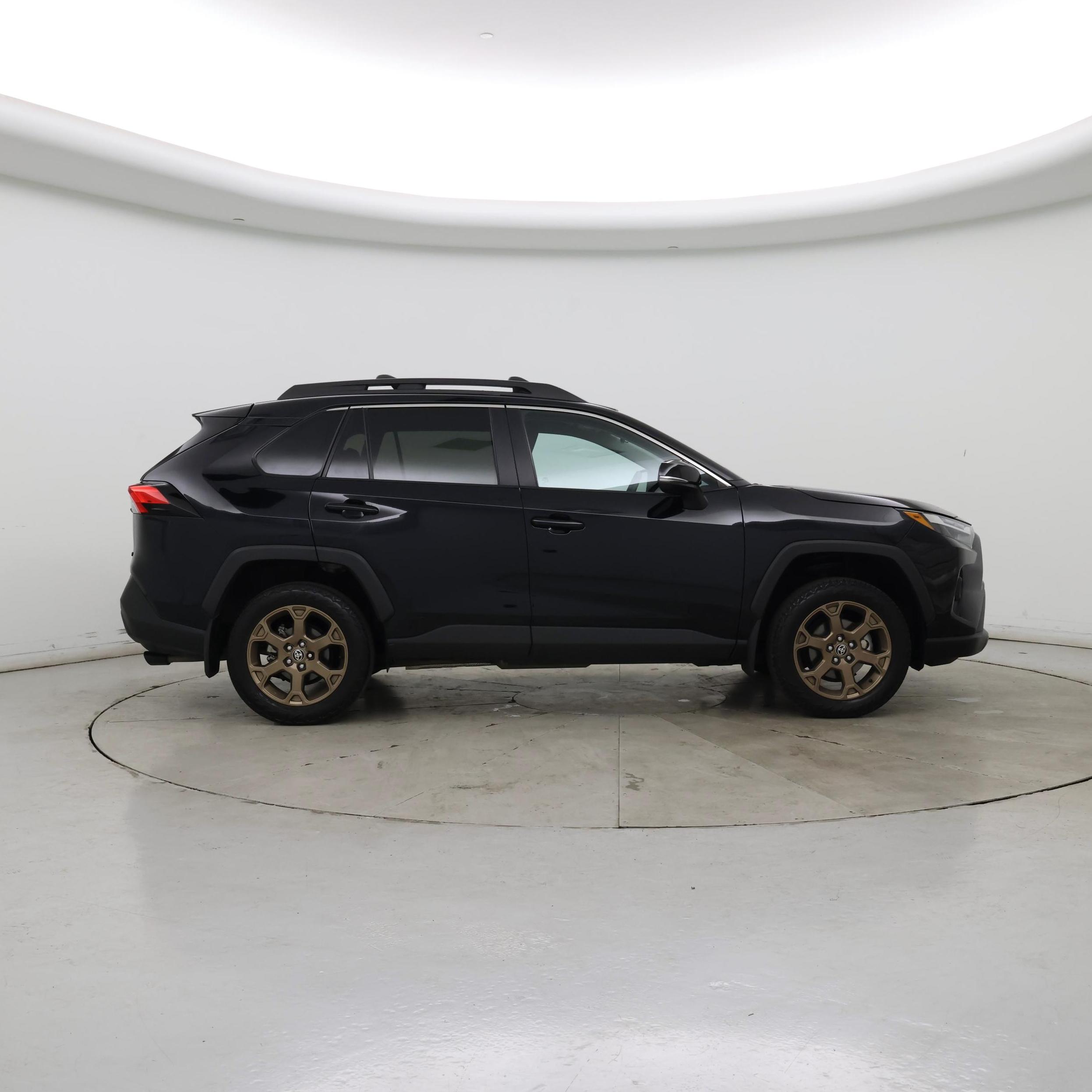 Thumbnail: 2024 Toyota RAV4 - 7