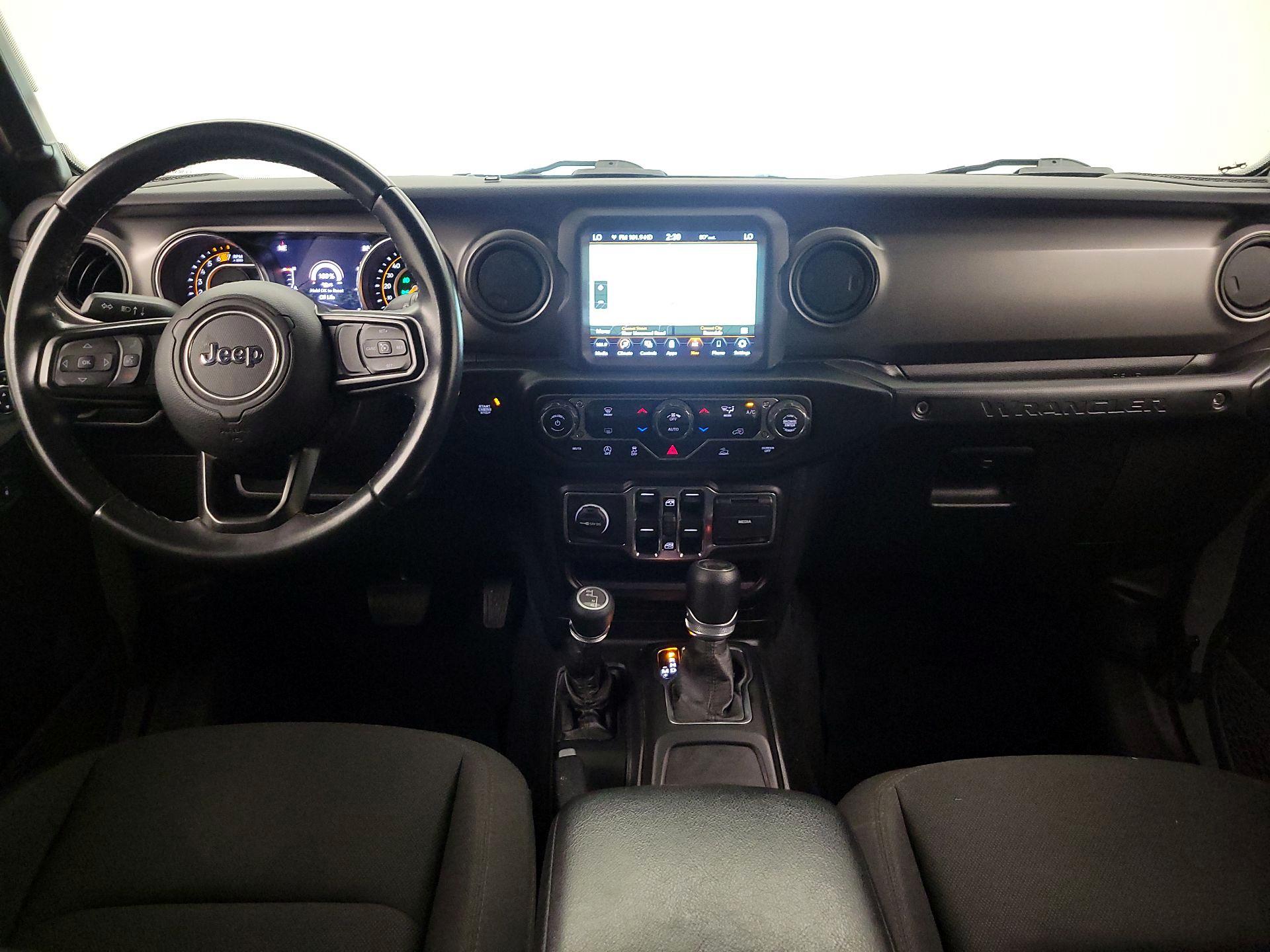 Thumbnail: 2022 Jeep Wrangler - 9